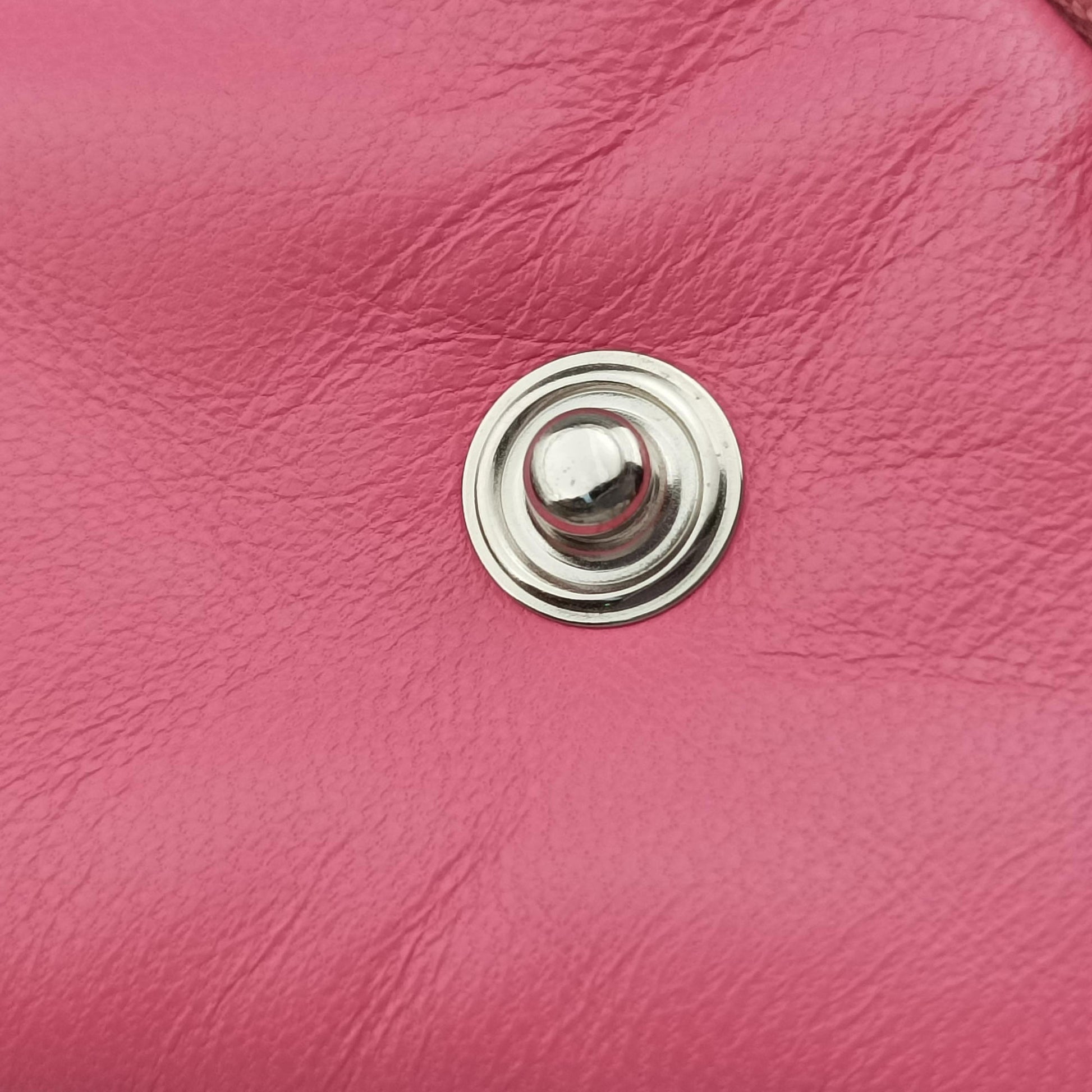 Triangle mini Pink Leather 1NR015 62トライアングル ミニ ピンク レザー 1NR015 62