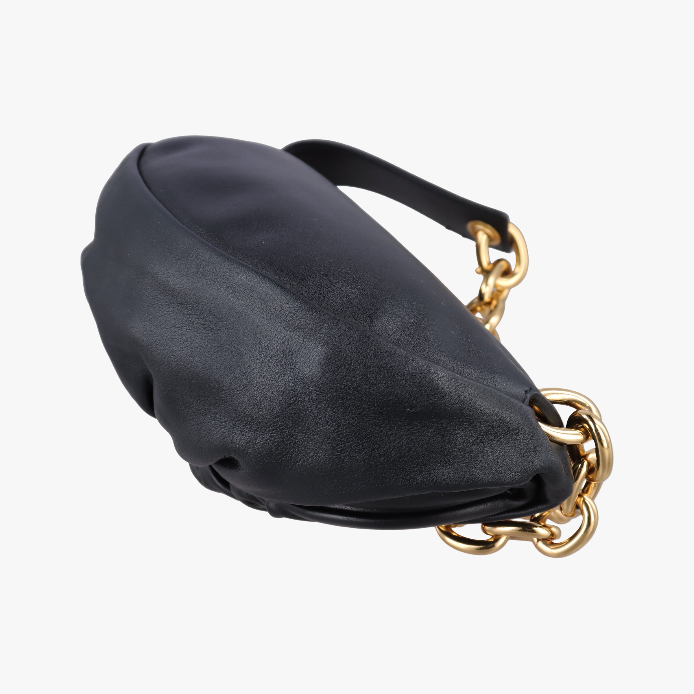 The Chain Pouch Black Lambskin P01497330Uザ チェーンポーチ ブラック ラムスキン P01497330U