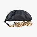 The Chain Pouch Black Lambskin P01497330Uザ チェーンポーチ ブラック ラムスキン P01497330U