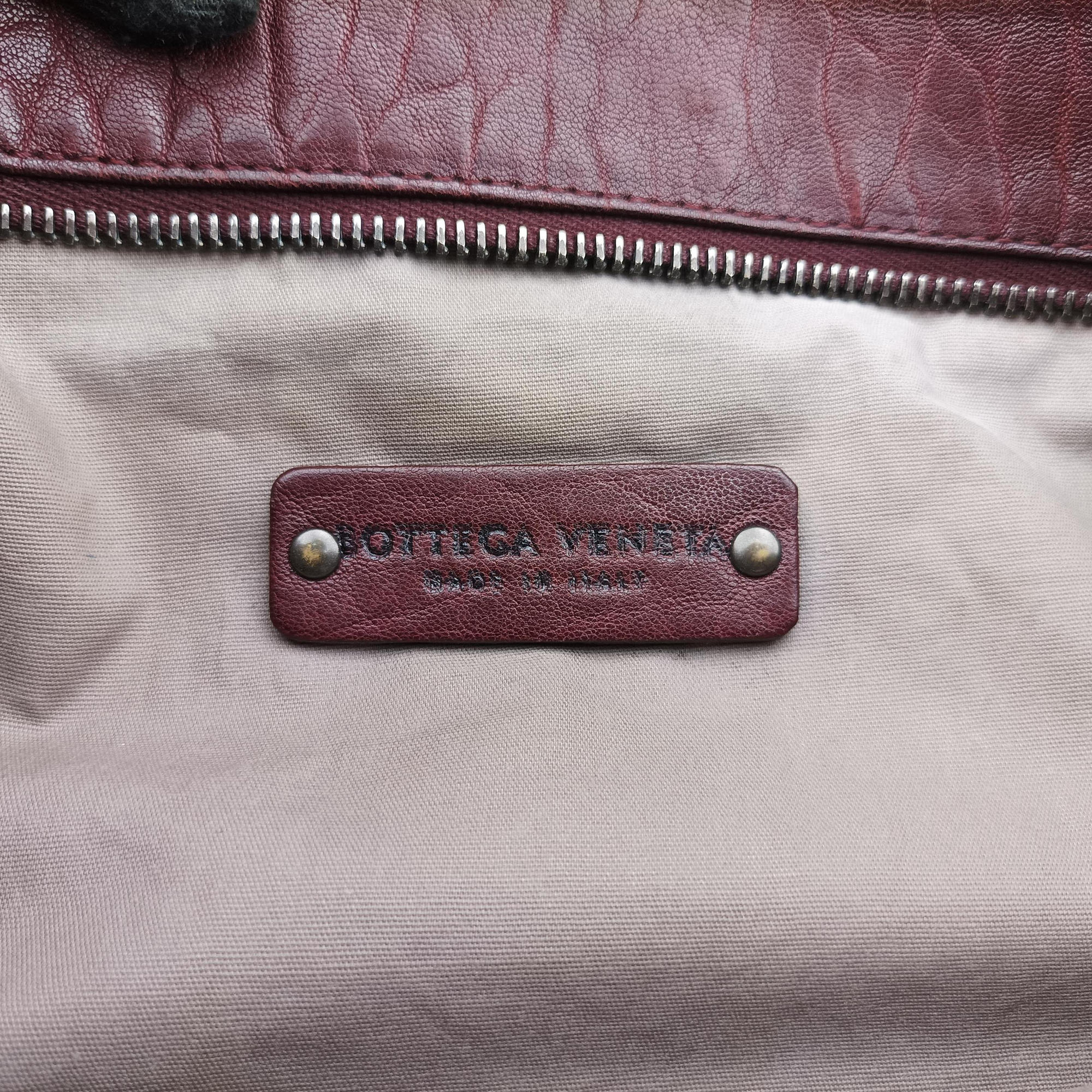 Intrecciato Burgundy Leather B00911669Bイントレチャート ワインレッド レザー B00911669B