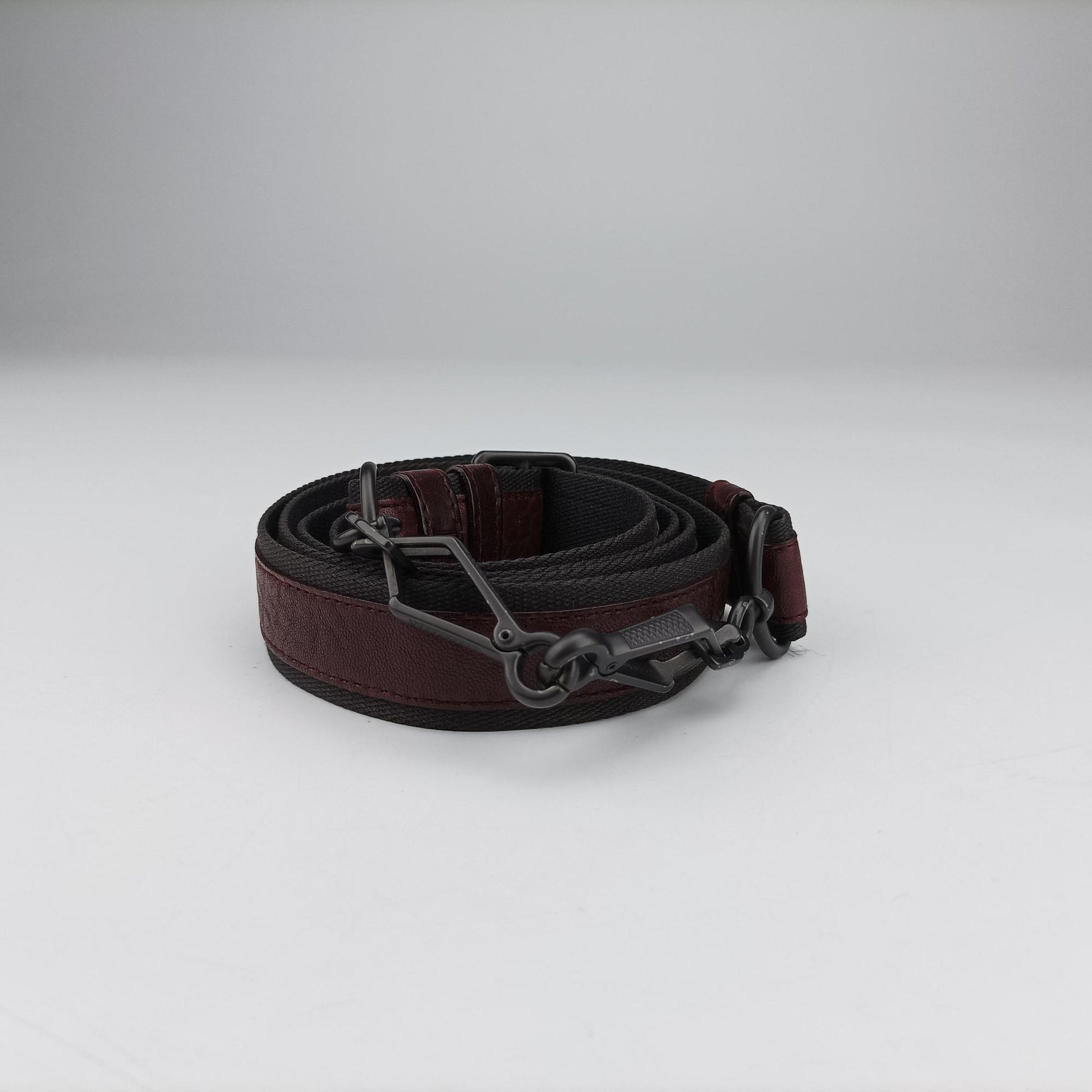 Intrecciato Burgundy Leather B00911669Bイントレチャート ワインレッド レザー B00911669B