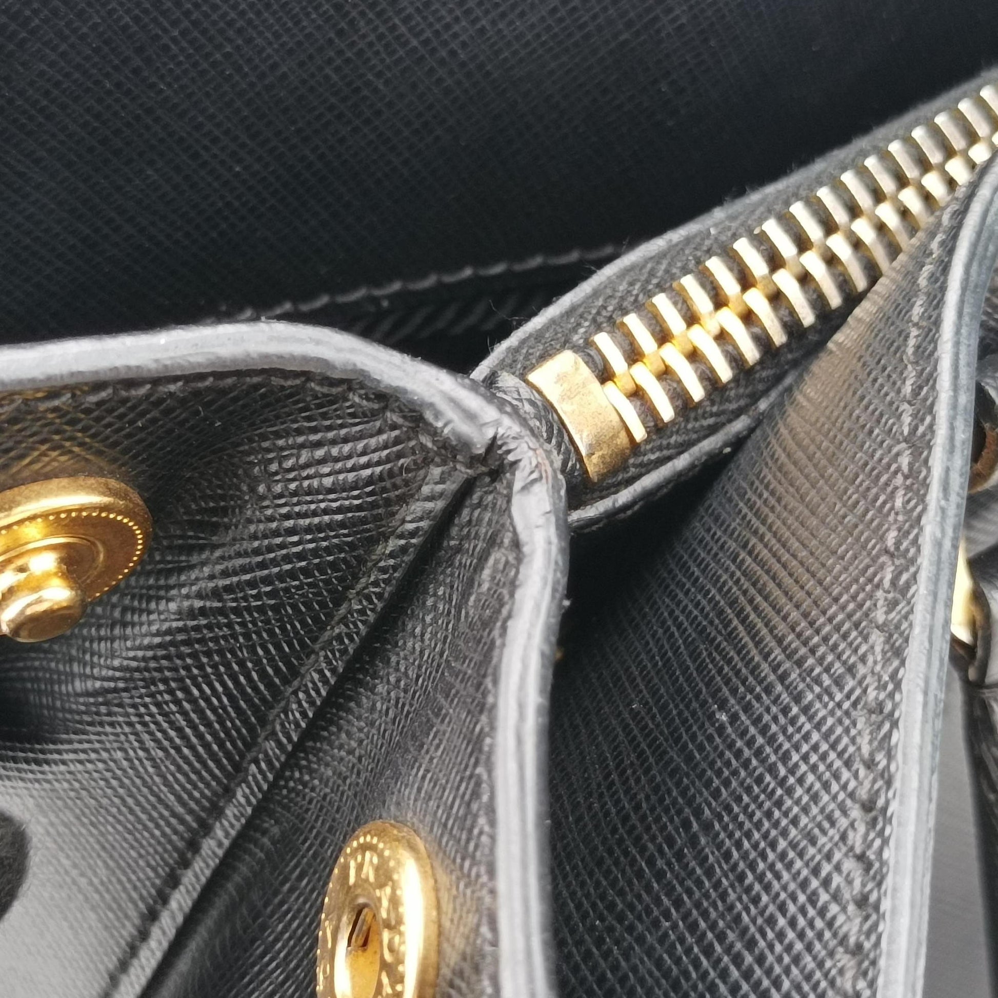 Galleria Black SAFFIANO　Leather BN1802 117ガレリア ブラック サフィアーノレザー BN1802 117