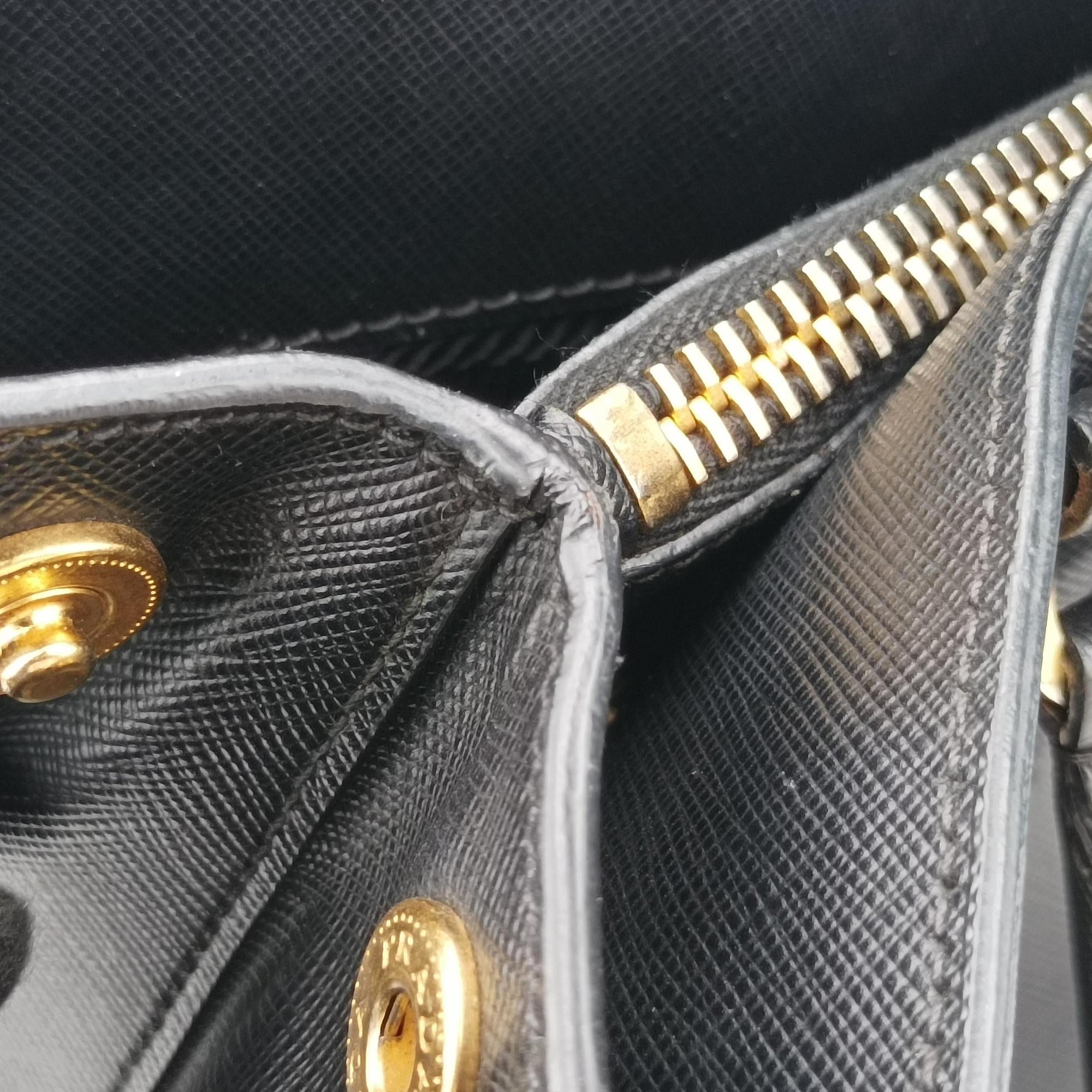 Galleria Black SAFFIANO　Leather BN1802 117ガレリア ブラック サフィアーノレザー BN1802 117