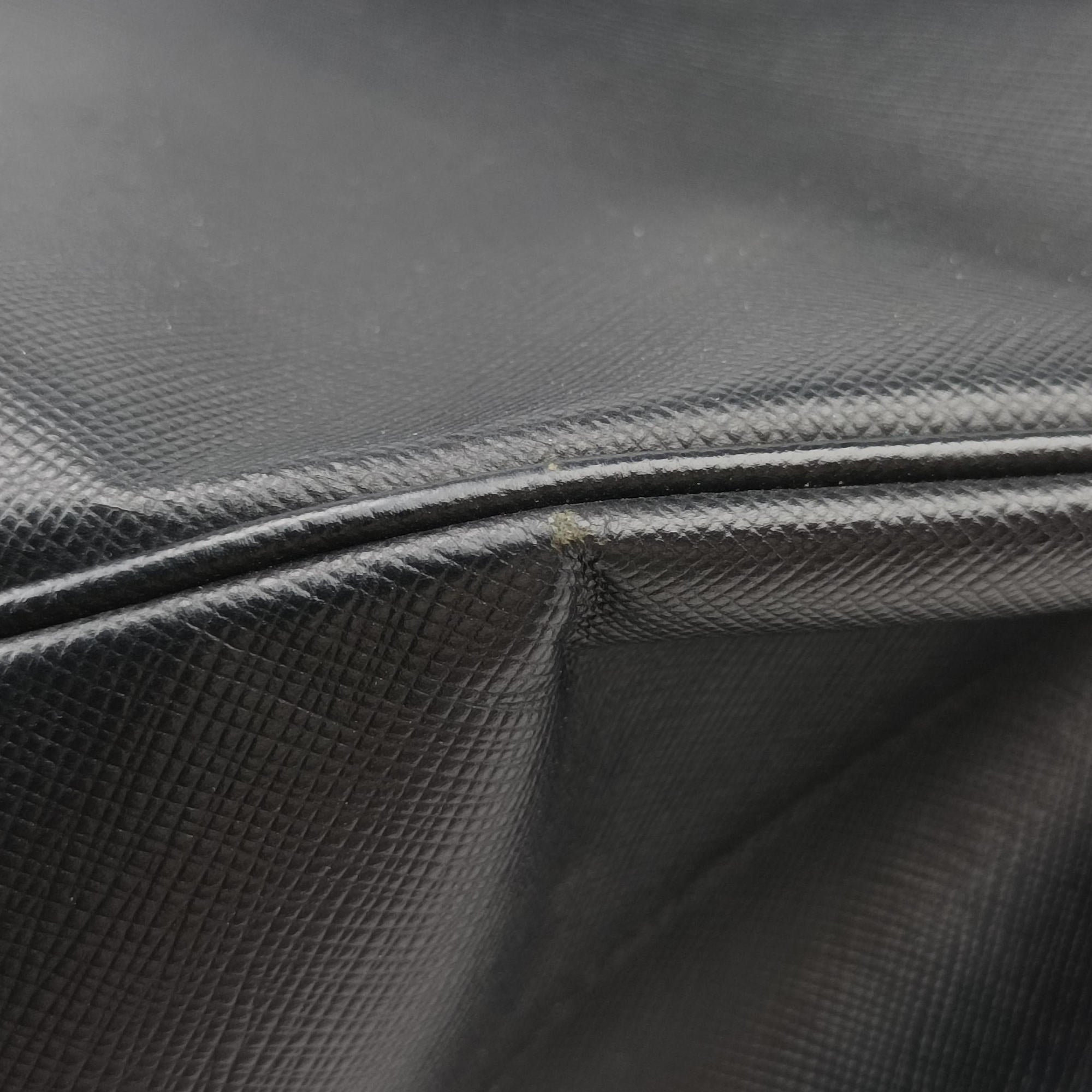 Galleria Black SAFFIANO　Leather BN1802 117ガレリア ブラック サフィアーノレザー BN1802 117
