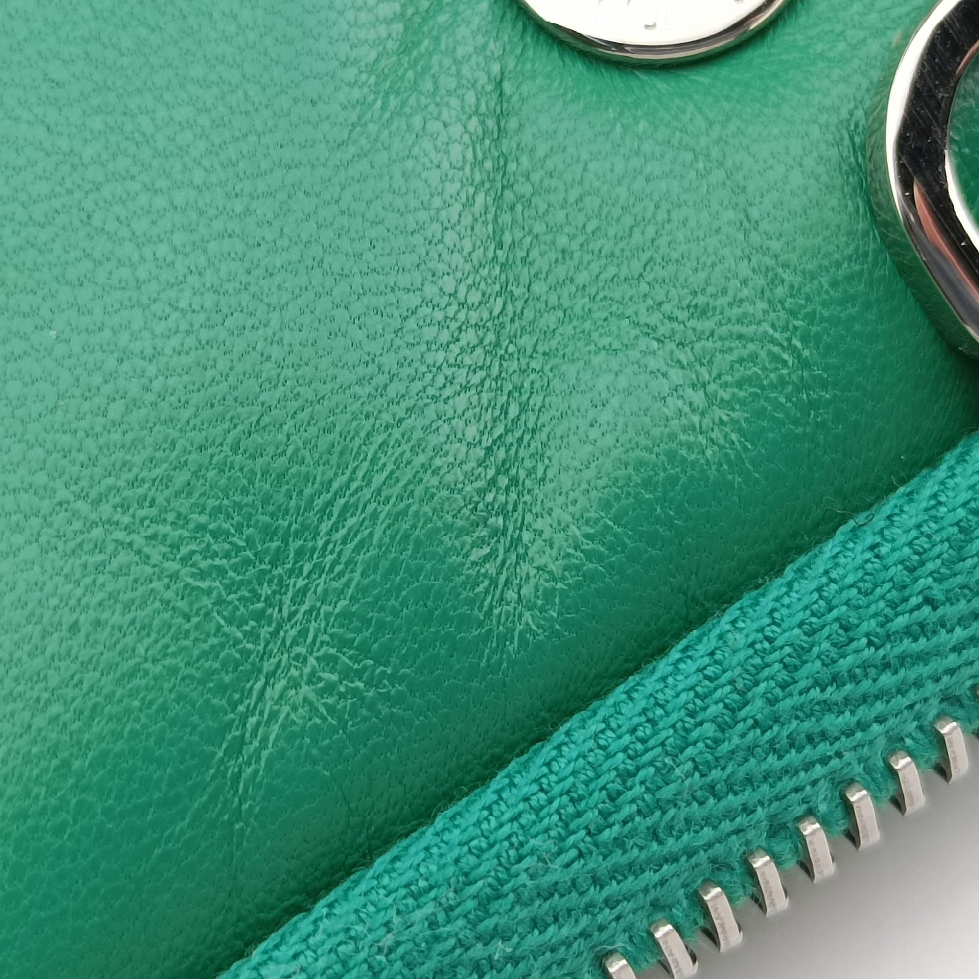 triangle mini Green Leather 1NR015 62トライアングル ミニ グリーン レザー 1NR015 62