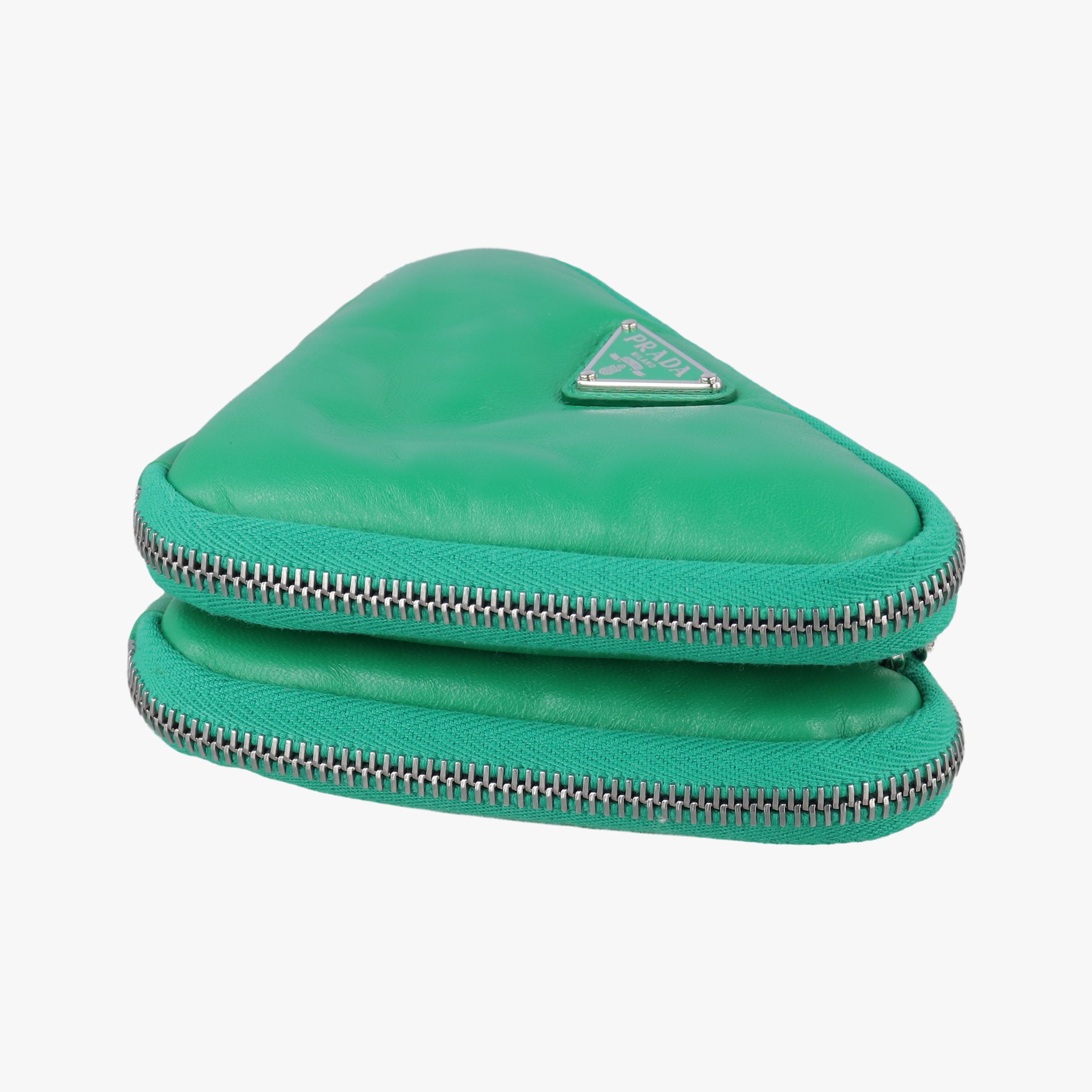 triangle mini Green Leather 1NR015 62トライアングル ミニ グリーン レザー 1NR015 62