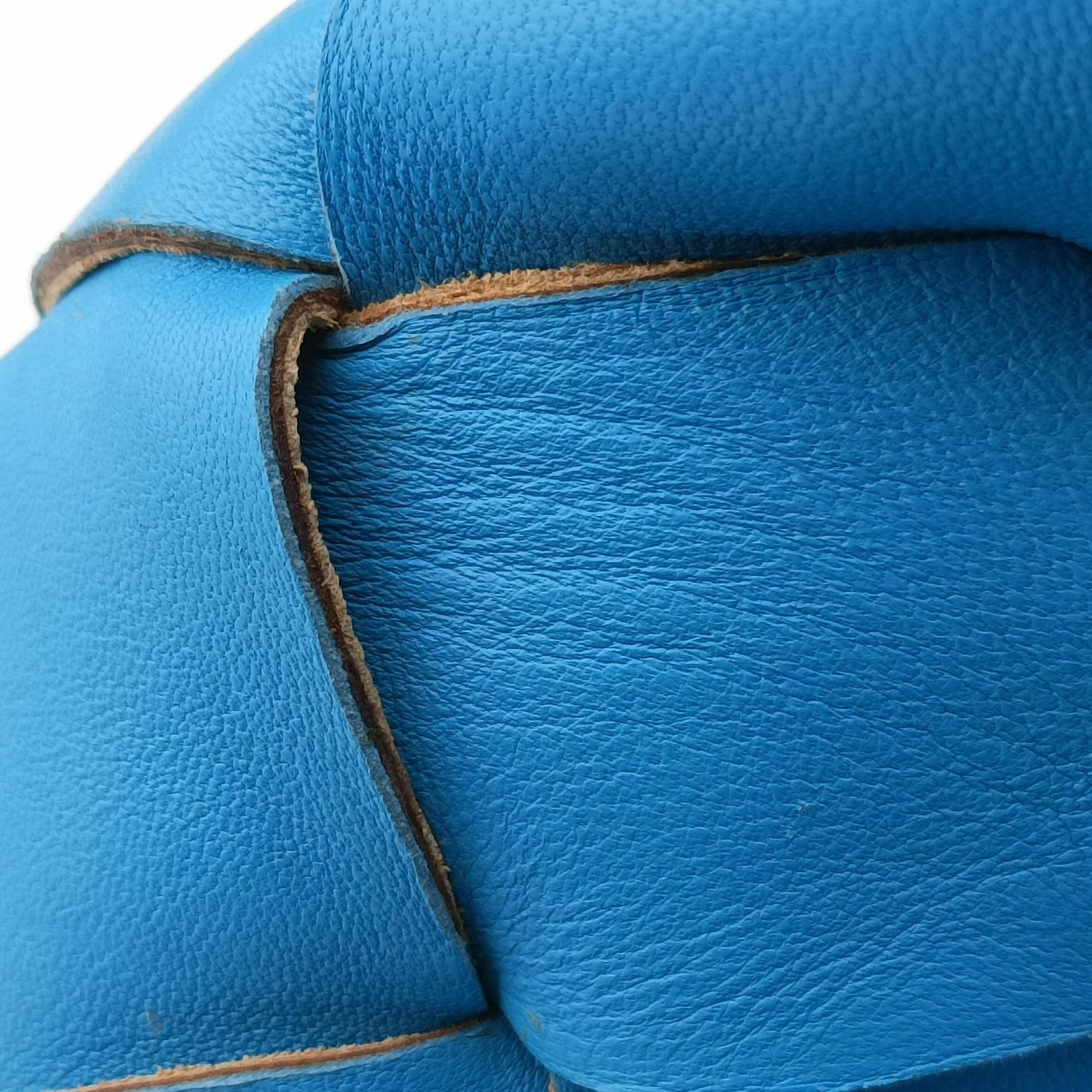 padded intrecciato Blue lambskin B08253066Hパデッド イントレチャート ブルー ラムスキン B08253066H