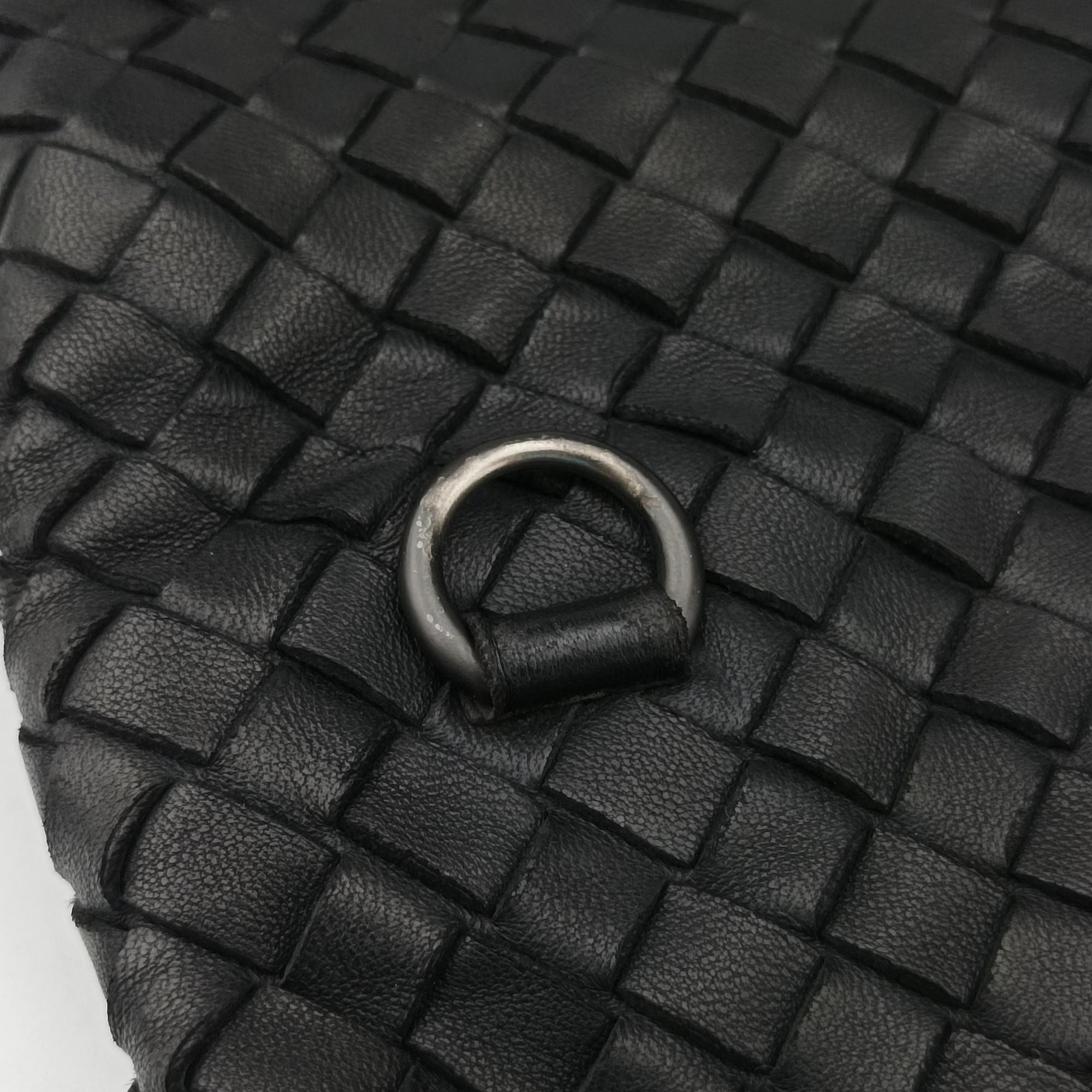 Intrecciato Black lambskin B00189898Zイントレチャート ブラック ラムスキン B00189898Z