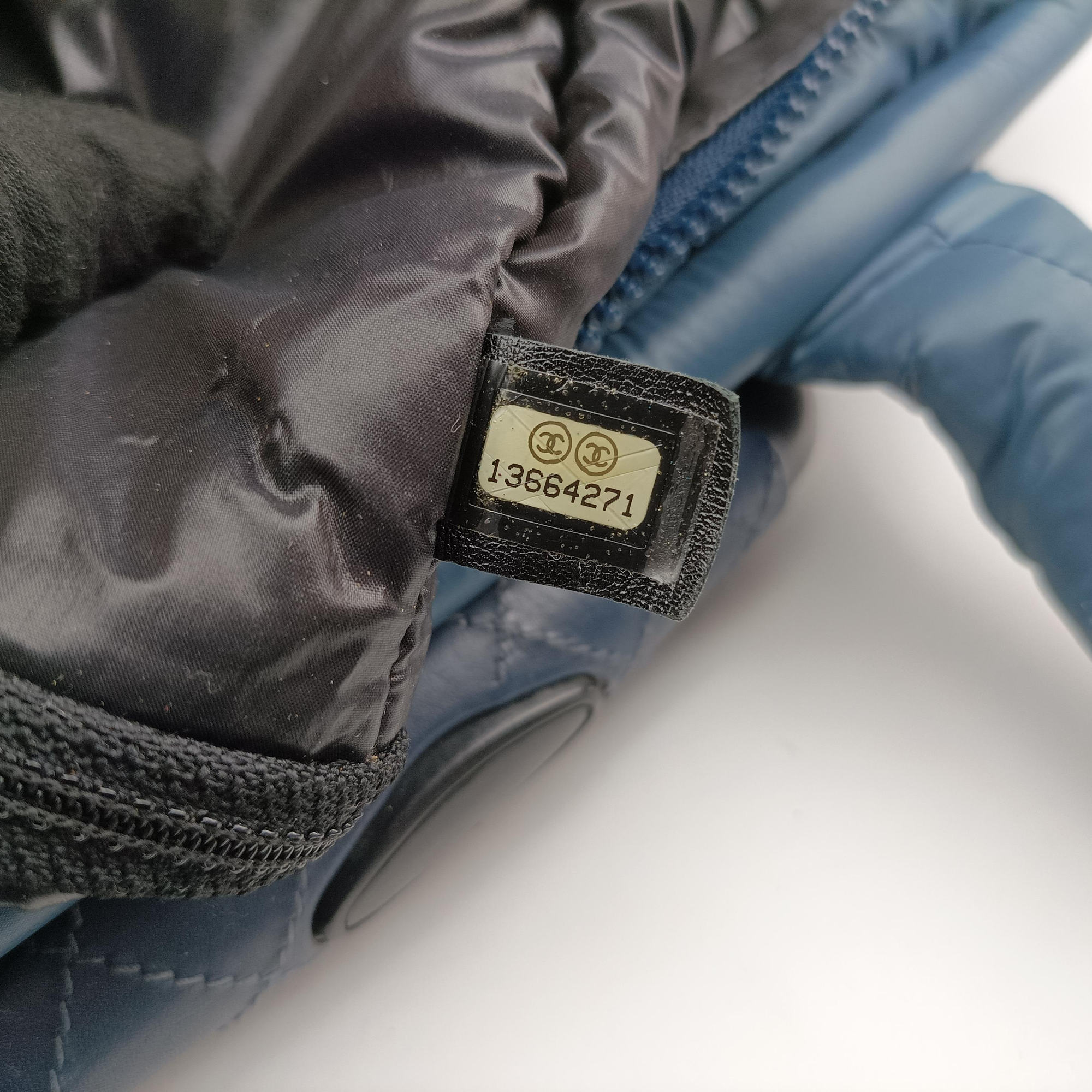 Cococoon Quilting Blue Nylon×Leather A47107 13664271コココクーン キルティング ブルー ナイロン×レザー A47107 13664271