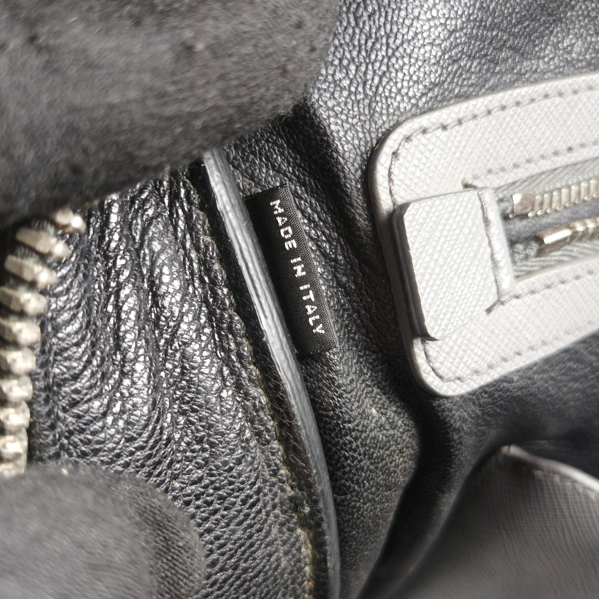 Briefcase Grey SAFFIANO Leather VS305M 58/N 173ブリーフケース グレー サフィアーノレザー VS305M 58/N 173