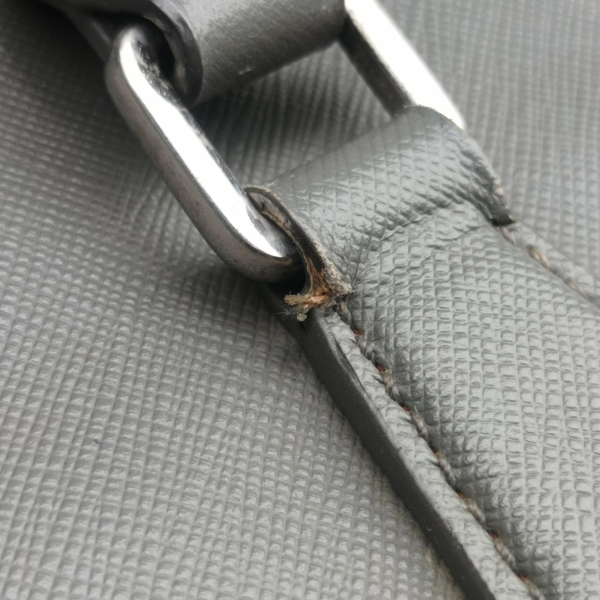 Briefcase Grey SAFFIANO Leather VS305M 58/N 173ブリーフケース グレー サフィアーノレザー VS305M 58/N 173