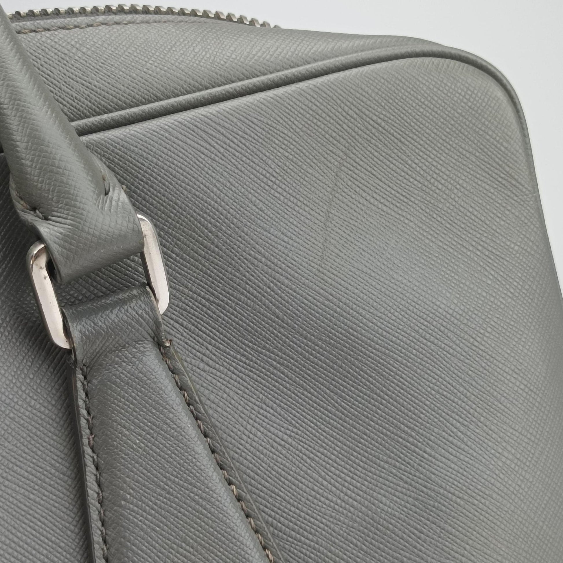 Briefcase Grey SAFFIANO Leather VS305M 58/N 173ブリーフケース グレー サフィアーノレザー VS305M 58/N 173