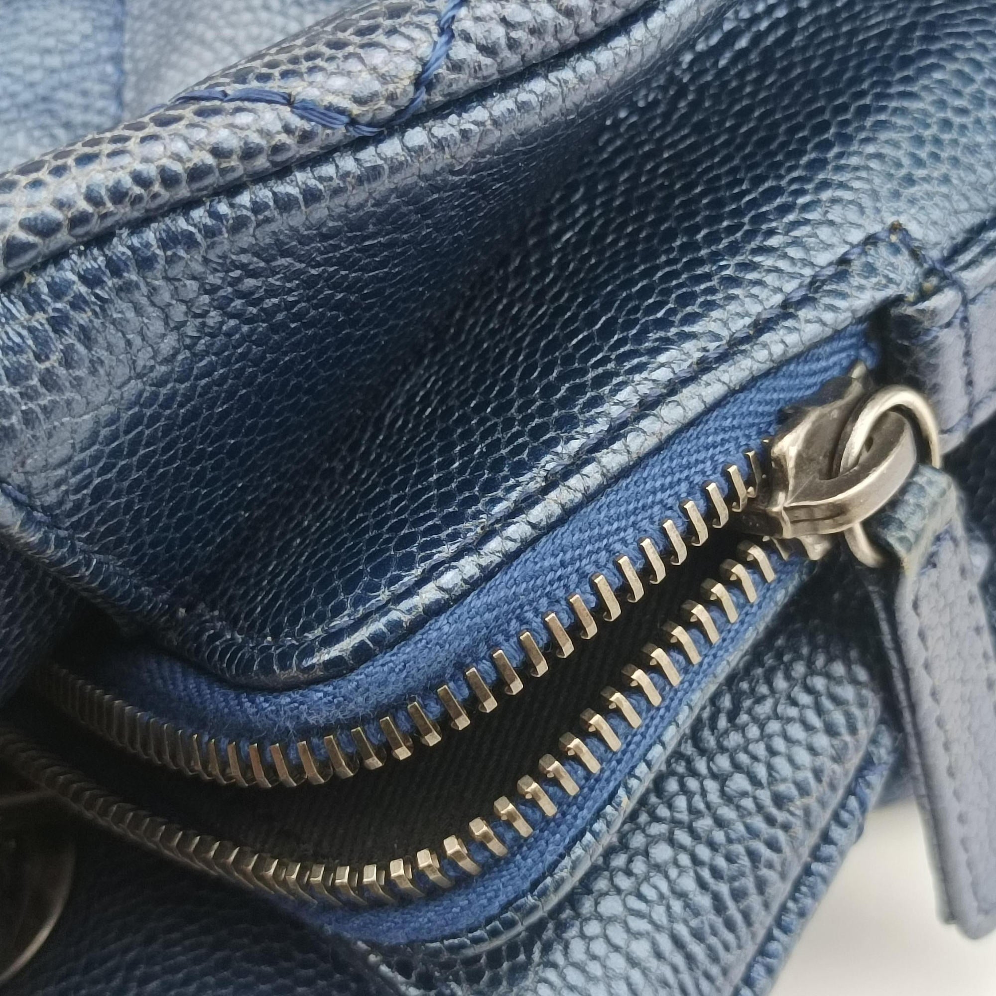 Matelasse Cocomark Blue Caviar Leather A67413 16748358マトラッセ ココマーク ブルー キャビアレザー A67413 16748358