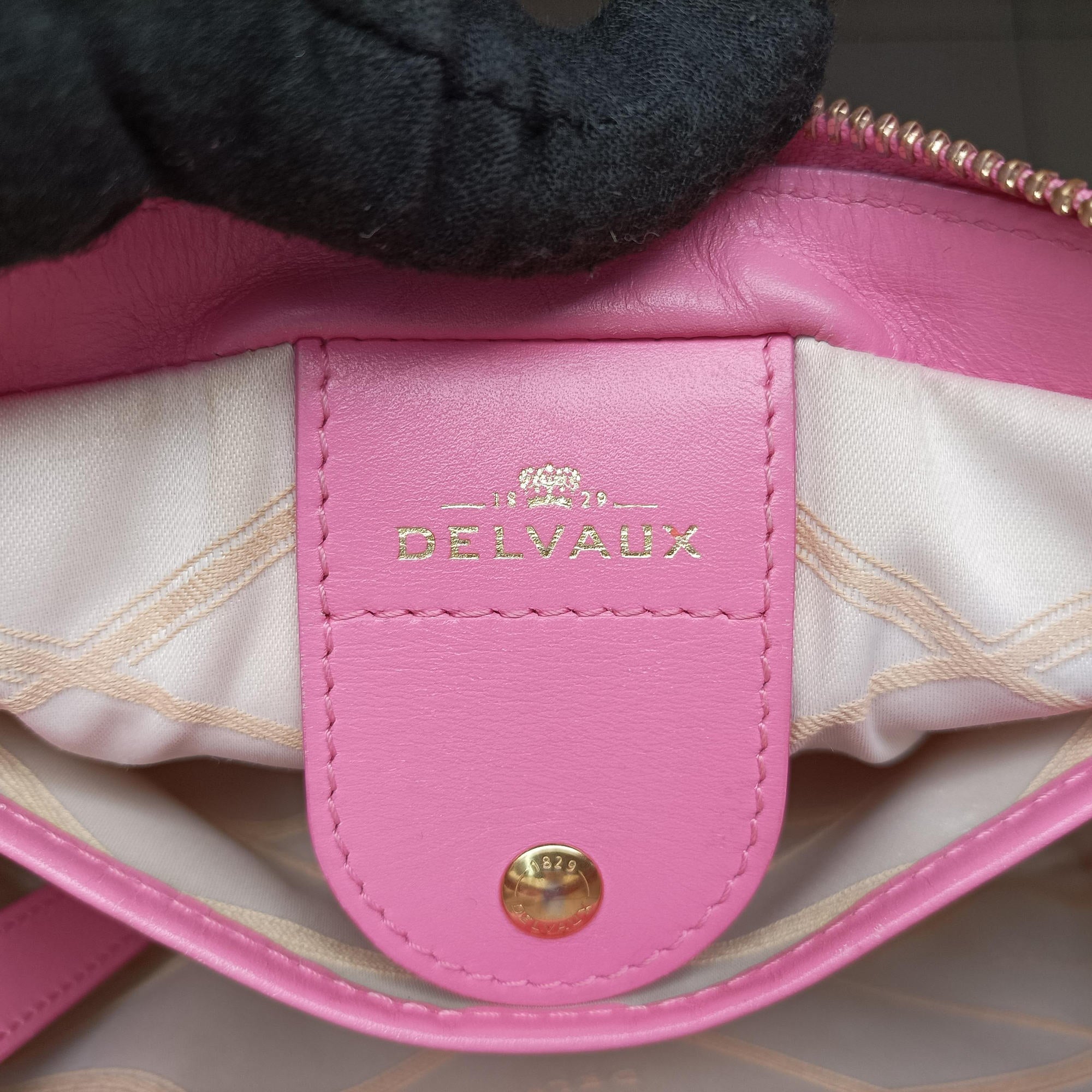 Louise Pink Leather C03Cルイス ピンク レザー C03C