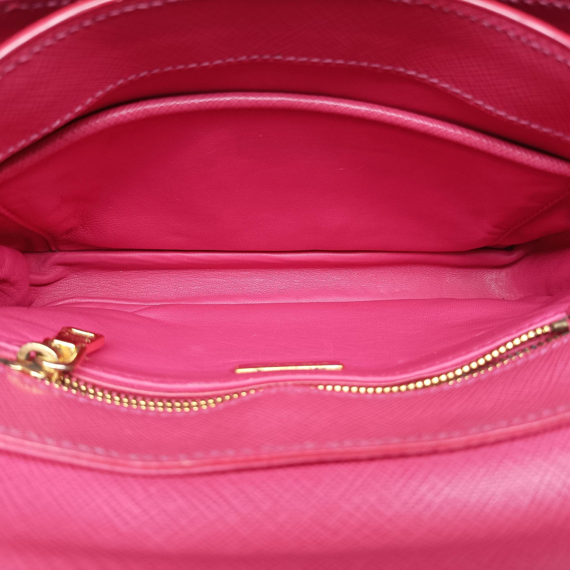 Sound Satchel Pink SAFFIANO Leather BT0960 117サウンド サッチェル ピンク サフィアーノレザー BT0960 117
