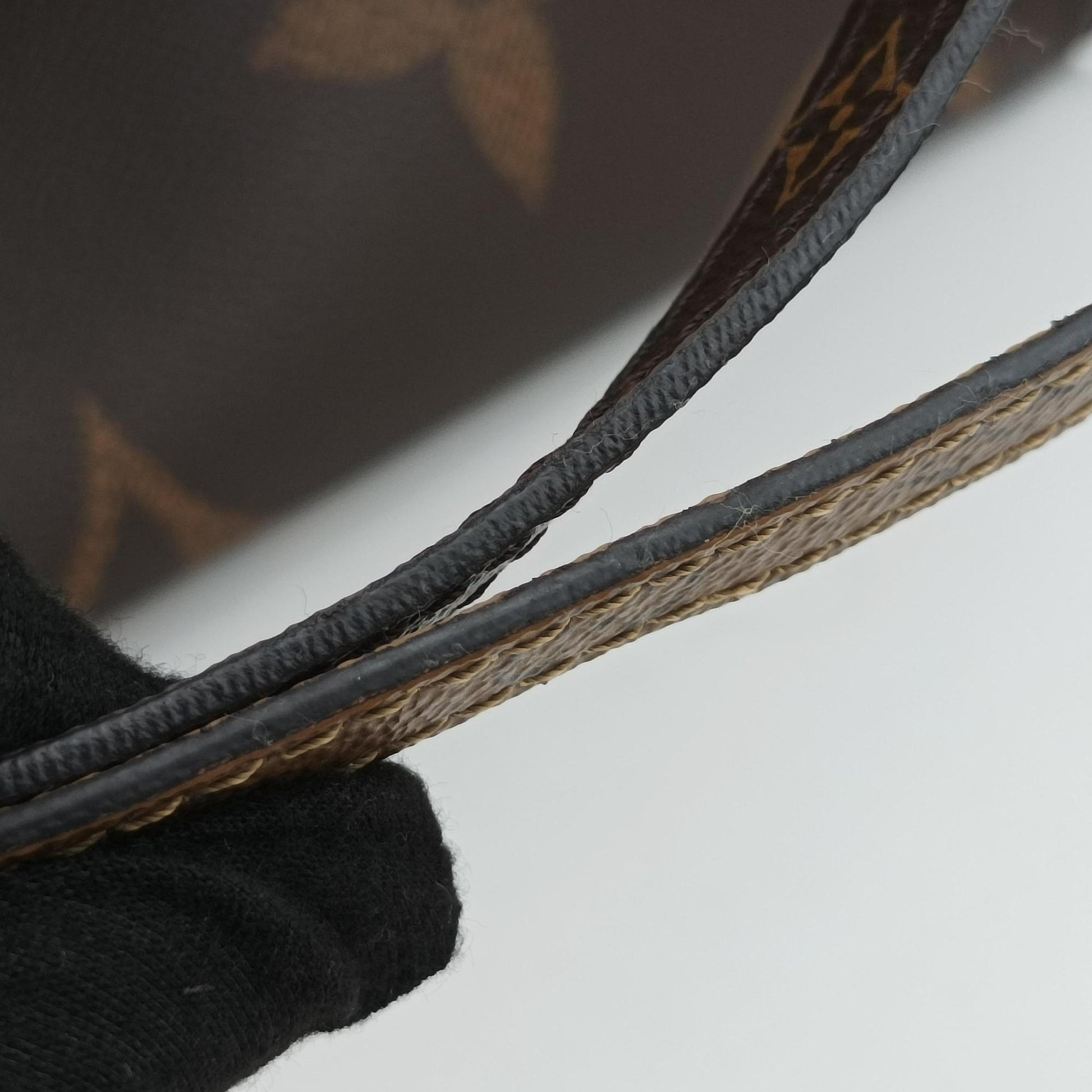 On the Go GM Brown Monogram Canvas M45320 NZ3129オンザゴーGM モノグラム/ブラウン モノグラム キャンバス M45320 NZ3129