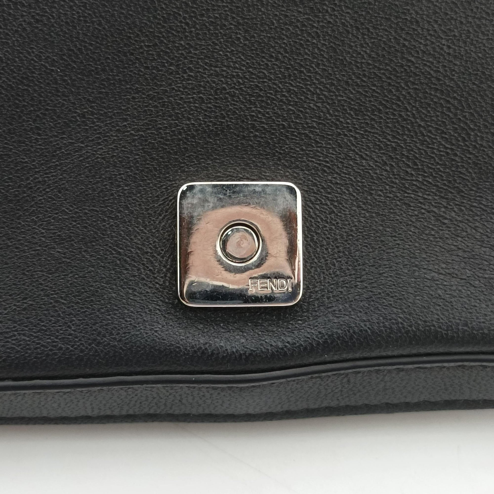 FF logo Black Leather 7M0299 7M0299 A72V 208-0501FFロゴ ブラック レザー 7M0299 7M0299 A72V 208-0501