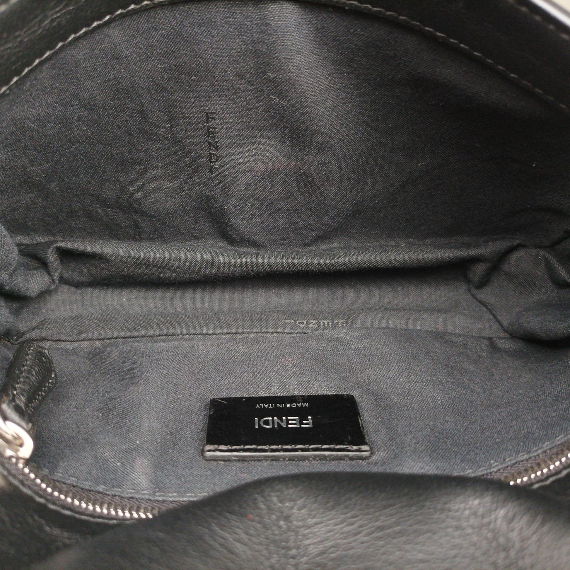 FF logo Black Leather 7M0299 7M0299 A72V 208-0501FFロゴ ブラック レザー 7M0299 7M0299 A72V 208-0501