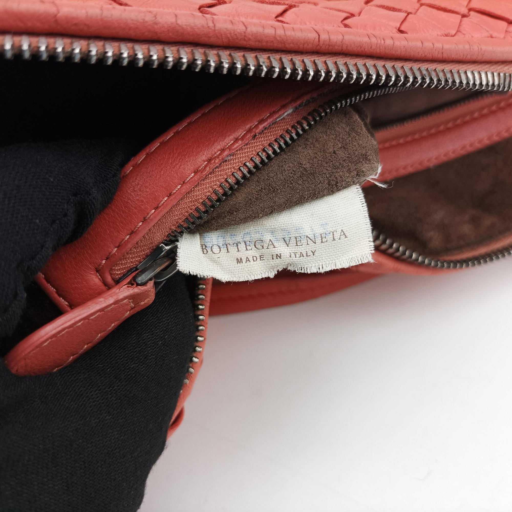 NODINI Intrecciato Red lambskin B02037527Zノディーニ イントレチャート レッド ラムスキン B02037527Z