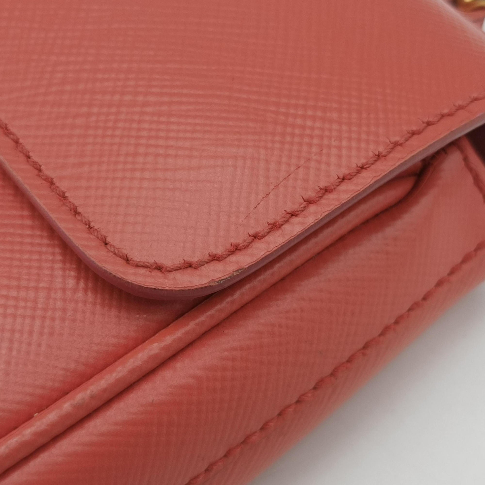 lock Fuoco Sound Top Handle Pink orange SAFFIANO Leather BT0963 31/Eロック フオコ サウンドトップハンドル ピンクオレンジ サフィアーノレザー BT0963 31/E
