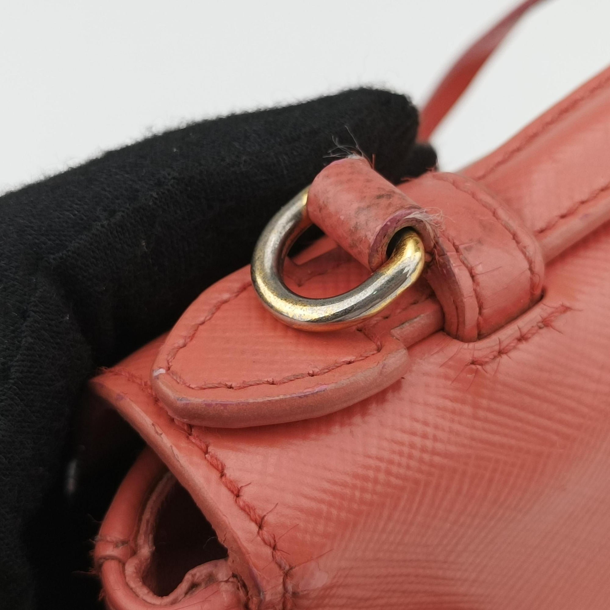 lock Fuoco Sound Top Handle Pink orange SAFFIANO Leather BT0963 31/Eロック フオコ サウンドトップハンドル ピンクオレンジ サフィアーノレザー BT0963 31/E