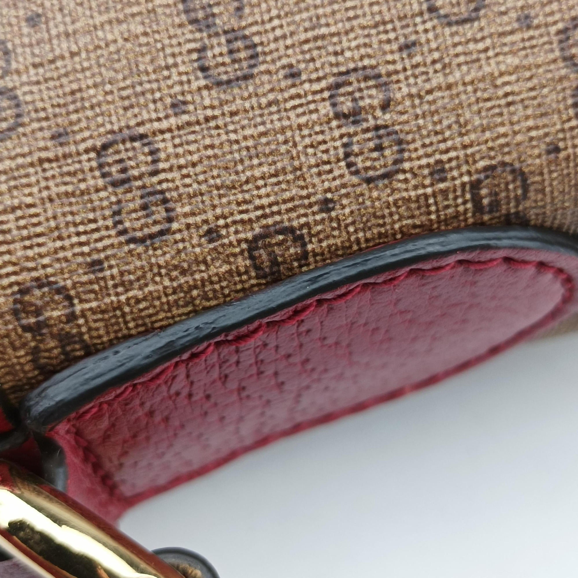 Doraemon collaboration Brown x red PVC coated canvas×Leather 655597 I034136487ドラえもんコラボ ブラウンxレッド PVCコーティングキャンバス×レザー 655597 I034136487