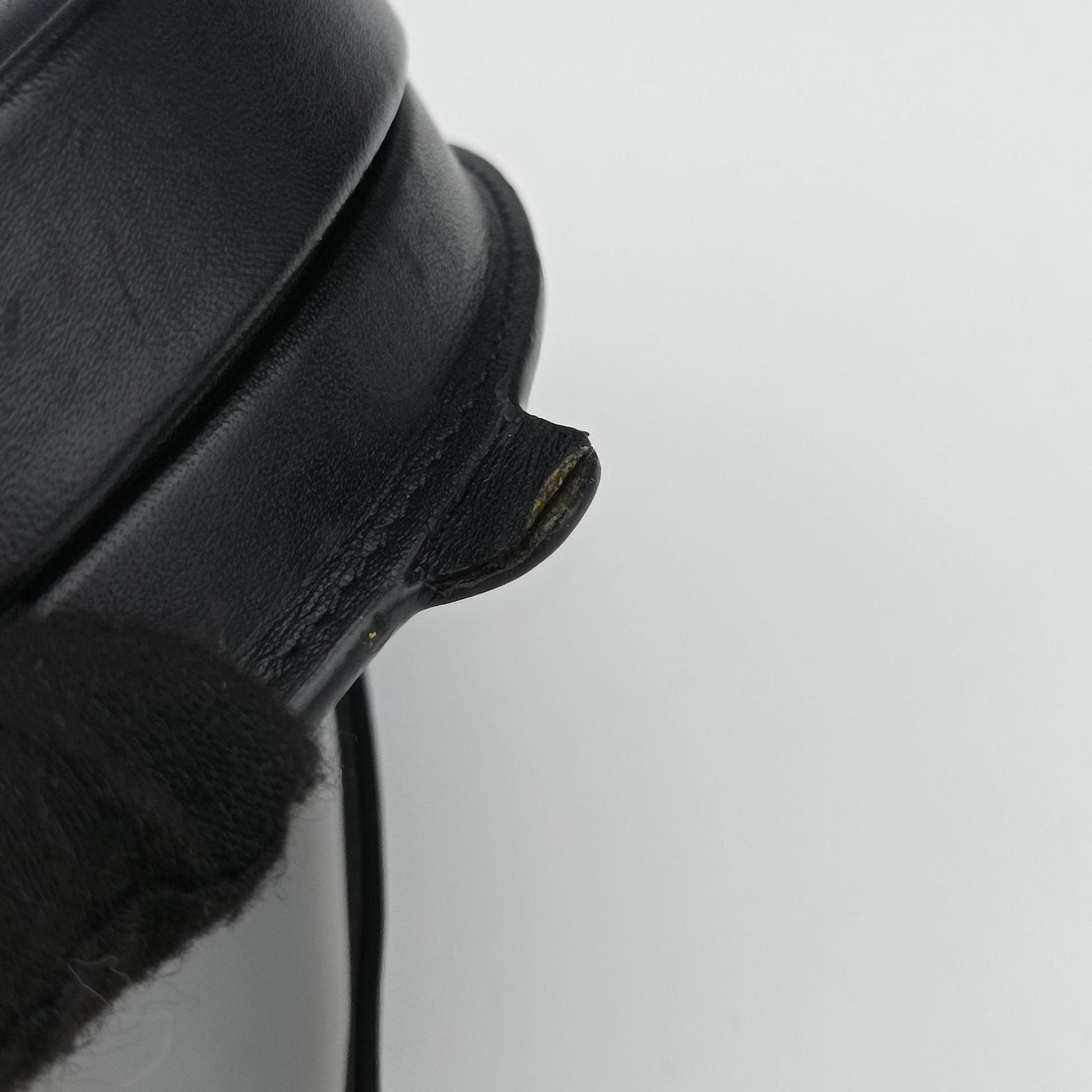 Heel Small Black Leather 101931ヒールポーチ スモール ブラック レザー 101931