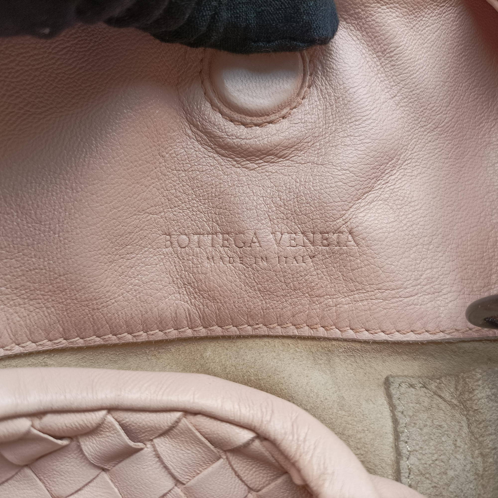 CAMPANA Intrecciato Pink lambskin 125787 V0016 6766 EPEV 2007 5219 Aカンパーナ イントレチャート ピンク ラムスキン 125787 V0016 6766 EPEV 2007 5219 A