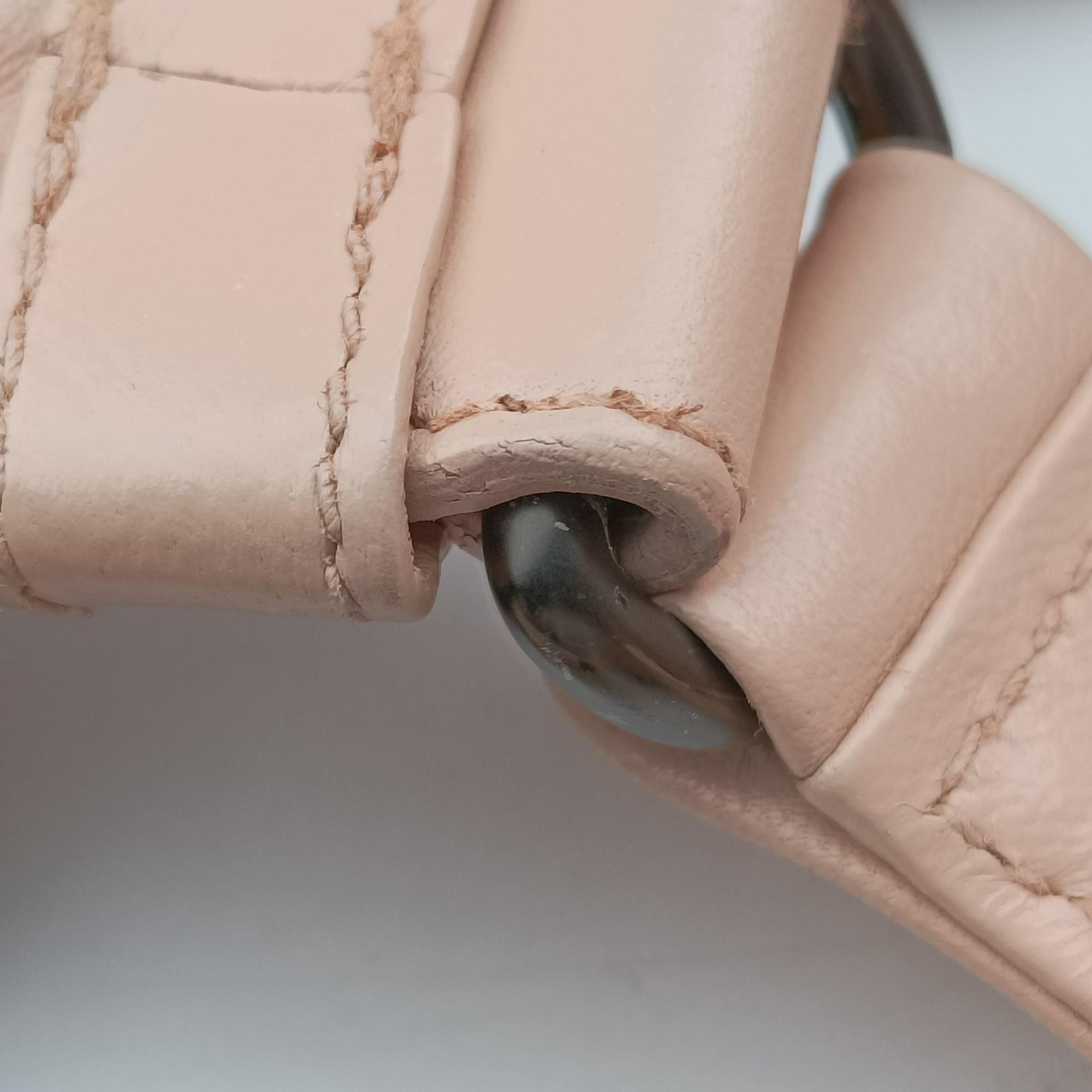 CAMPANA Intrecciato Pink lambskin 125787 V0016 6766 EPEV 2007 5219 Aカンパーナ イントレチャート ピンク ラムスキン 125787 V0016 6766 EPEV 2007 5219 A