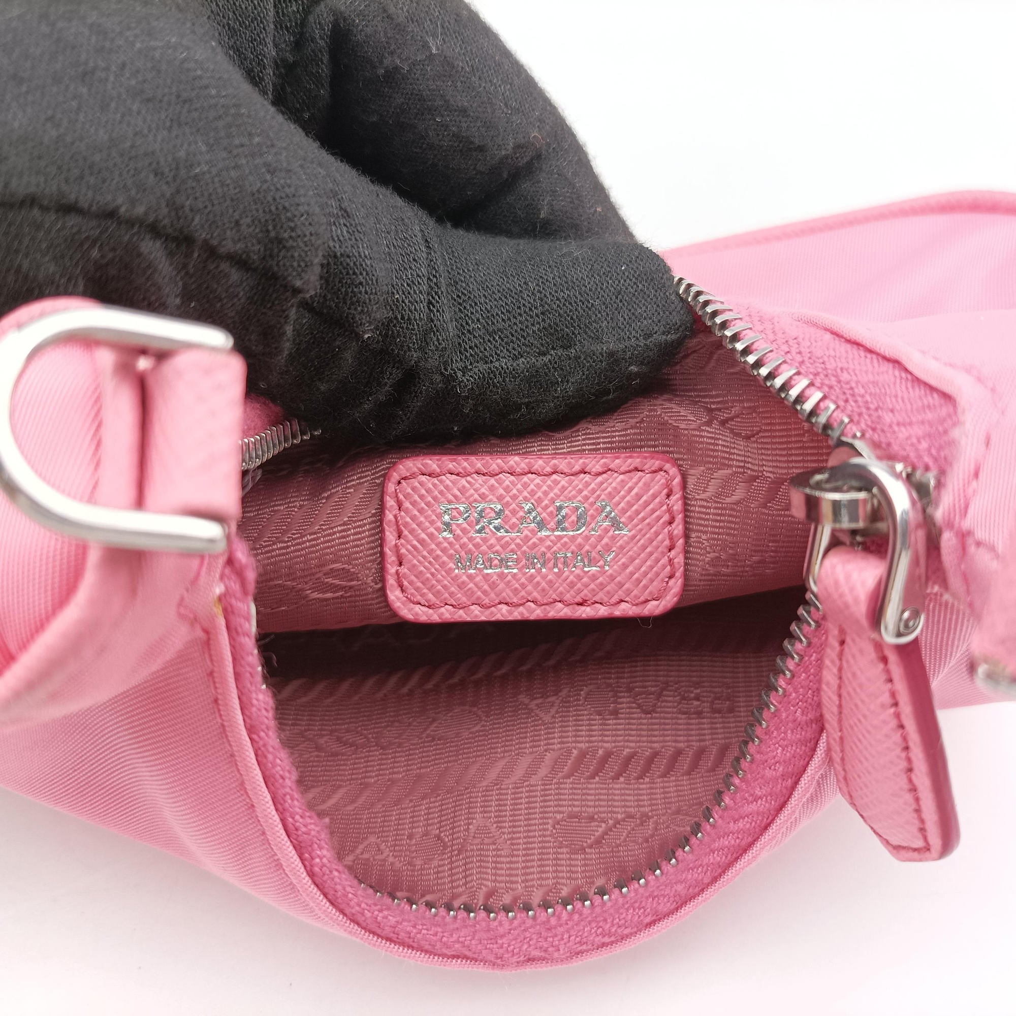 Re-Edition 2005 Nylon Mini Pink nylon 1TT122 107リエディション2005ナイロンミニ ピンク ナイロン 1TT122 107