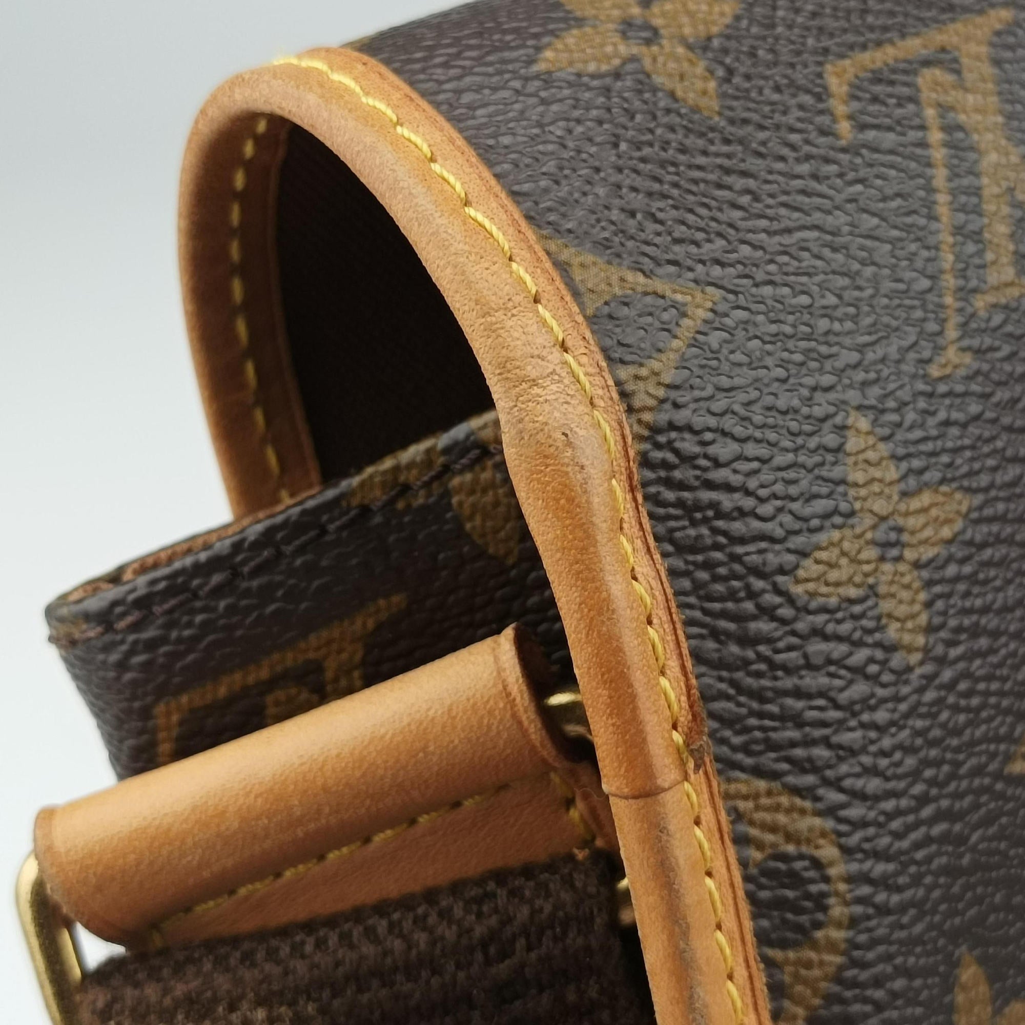 Pochette Bosphore Brown Monogram Canvas M40106 MI5018ポシェットボスフォール モノグラム/ブラウン モノグラムキャンバス M40106 MI5018