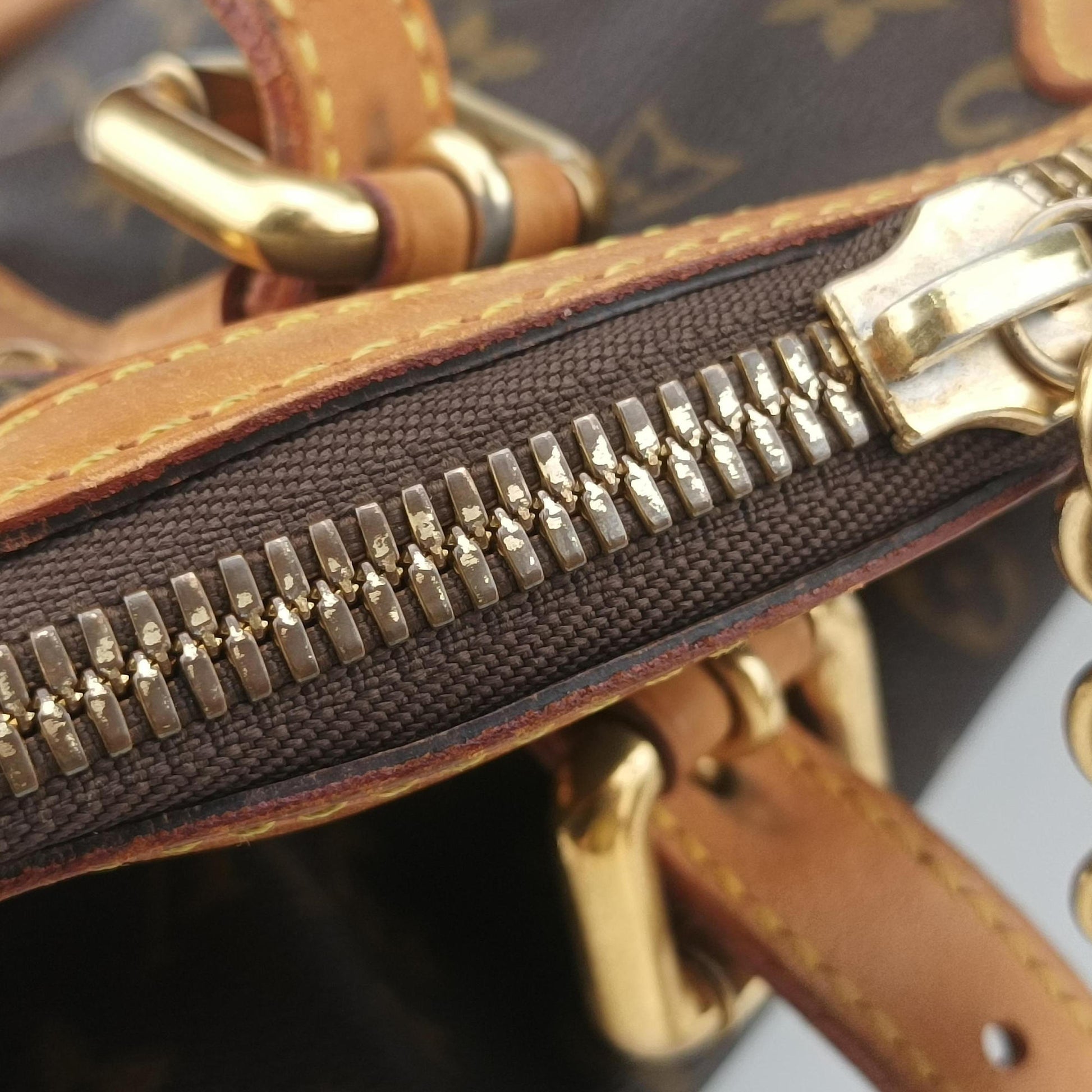 TIVOLI GM Brown Monogram Canvas M40144 MB4088ティヴォリGM モノグラム/ブラウン モノグラムキャンバス M40144 MB4088