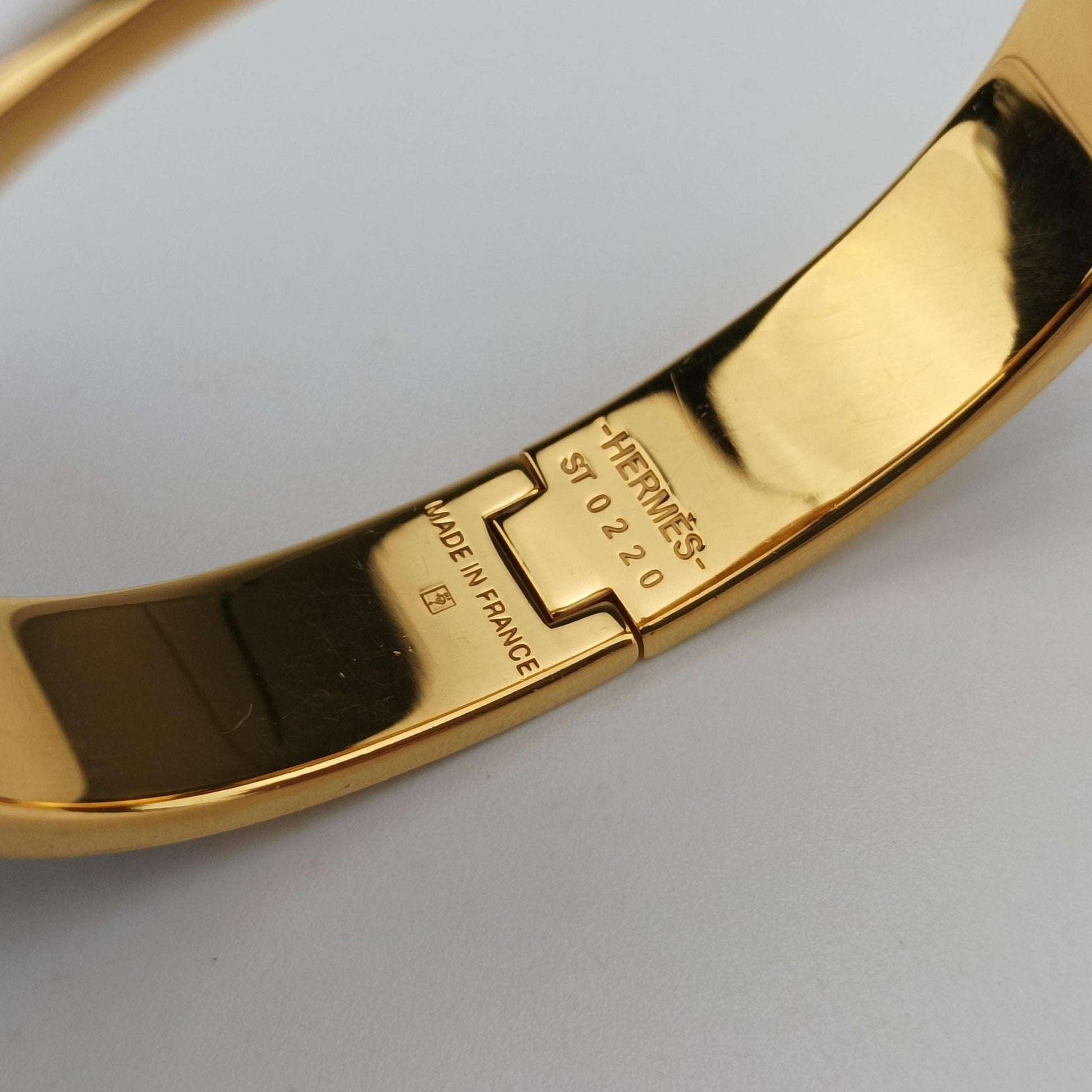 Bleu Saphir Swift Plated Rivale Golden×white GP ST0220レラップ サフィール スイフト メッキ リヴァーレ　 ゴールド×ホワイト GP ST0220