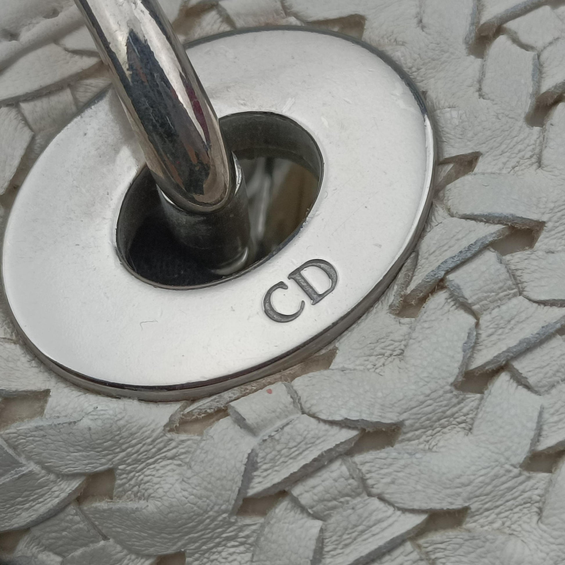 Soft Lady Dior Canage INTRECCIATO Tote White lambskin 01-RU-0048ソフト レディディオール カナージュ イントレチャート トート ホワイト ラムスキン 01-RU-0048