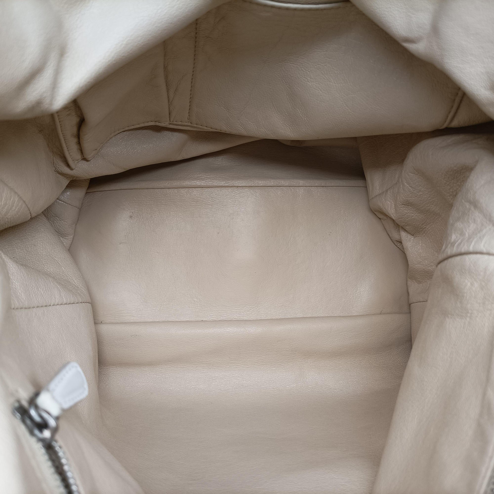 Soft Lady Dior Canage INTRECCIATO Tote White lambskin 01-RU-0048ソフト レディディオール カナージュ イントレチャート トート ホワイト ラムスキン 01-RU-0048