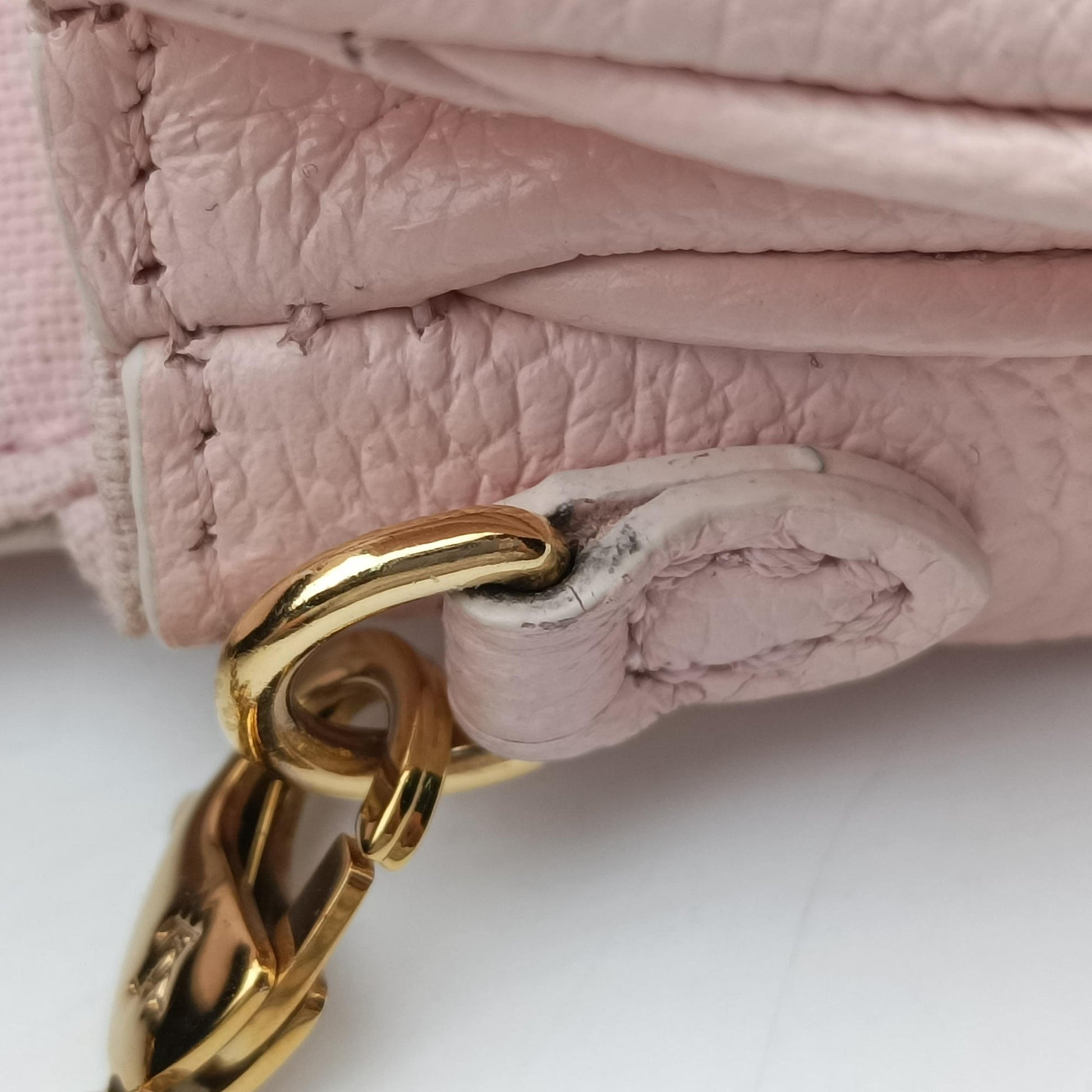 Micro Metis Pouch Chain Monogram Rose Pomelo Monogram Empreinte M81389 IC Chipマイクロメティスポーチチェーンモノグラム ローズポメロ モノグラム アンプラント M81389 ICチップ