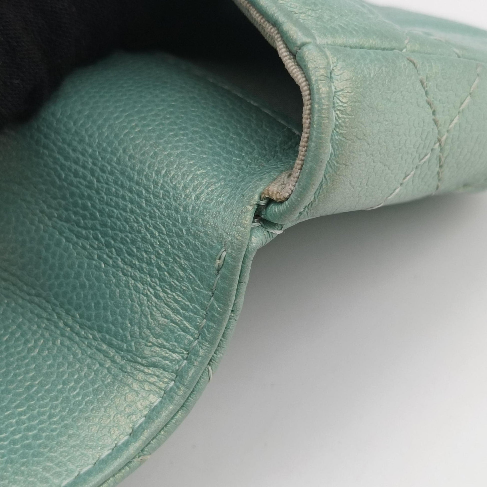Mini Matelasse Pearl Coin Purse Green lambskin AP2119 31254080ミニマトラッセ パール コインパース グリーン ラムスキン AP2119 31254080