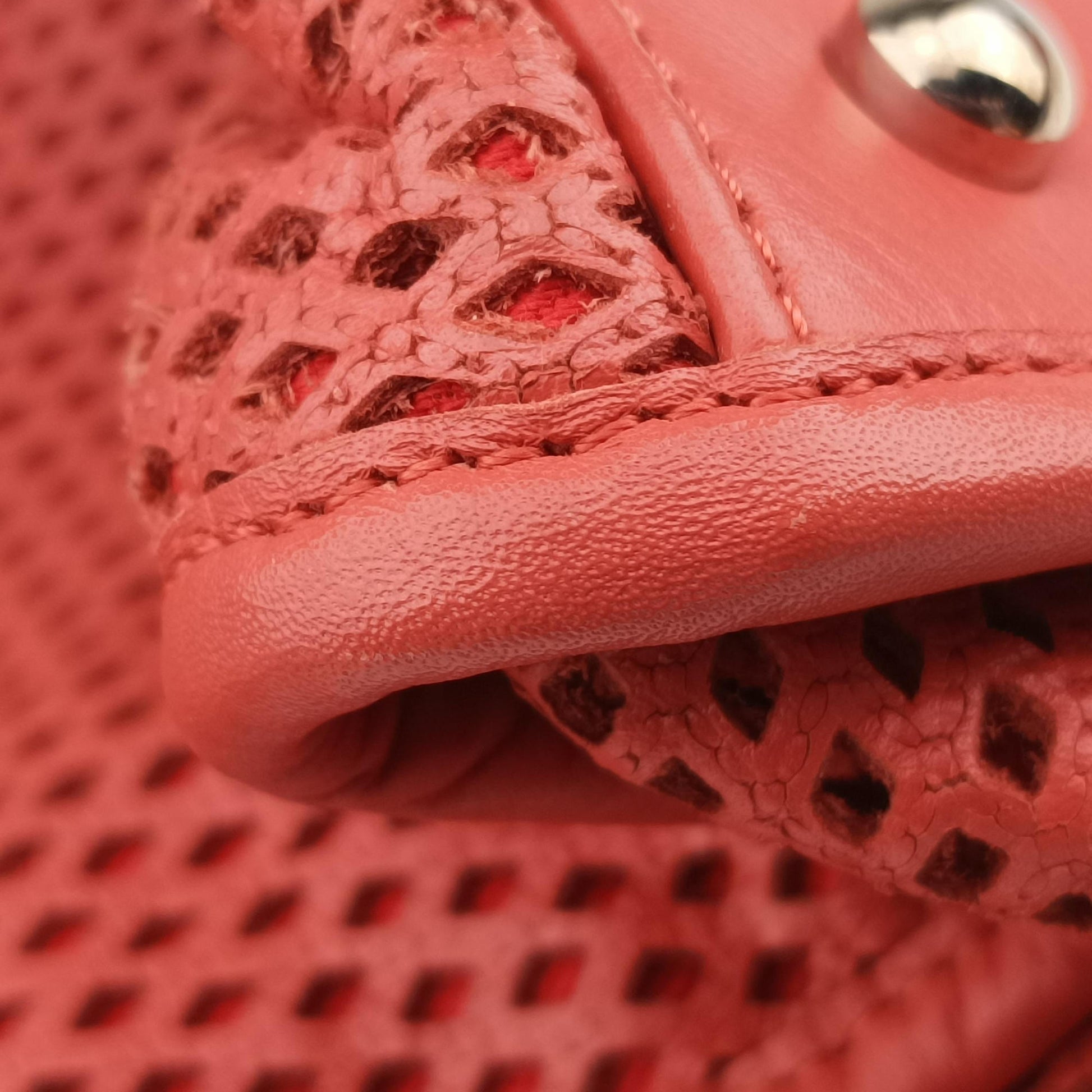 Up in the Air Perforated French Riviera Orange lambskin A67654 17425815アップ ザ エア フレンチリビエラ オレンジ ラムスキン A67654 17425815