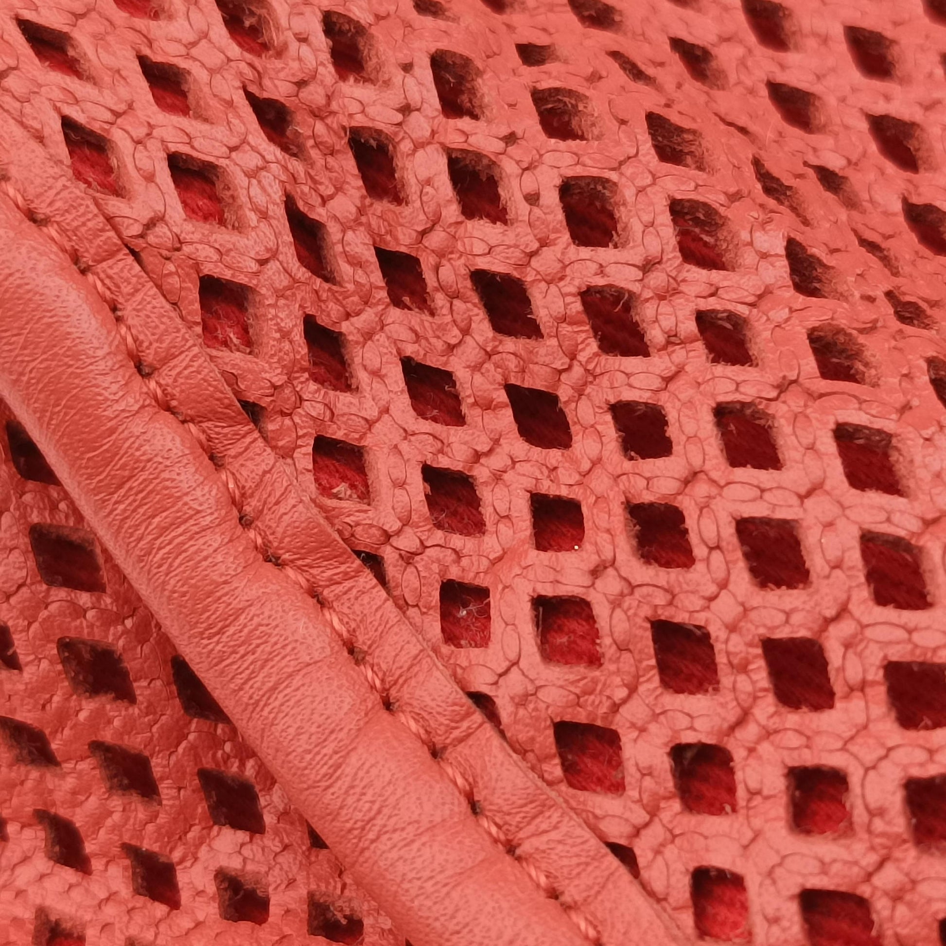 Up in the Air Perforated French Riviera Orange lambskin A67654 17425815アップ ザ エア フレンチリビエラ オレンジ ラムスキン A67654 17425815