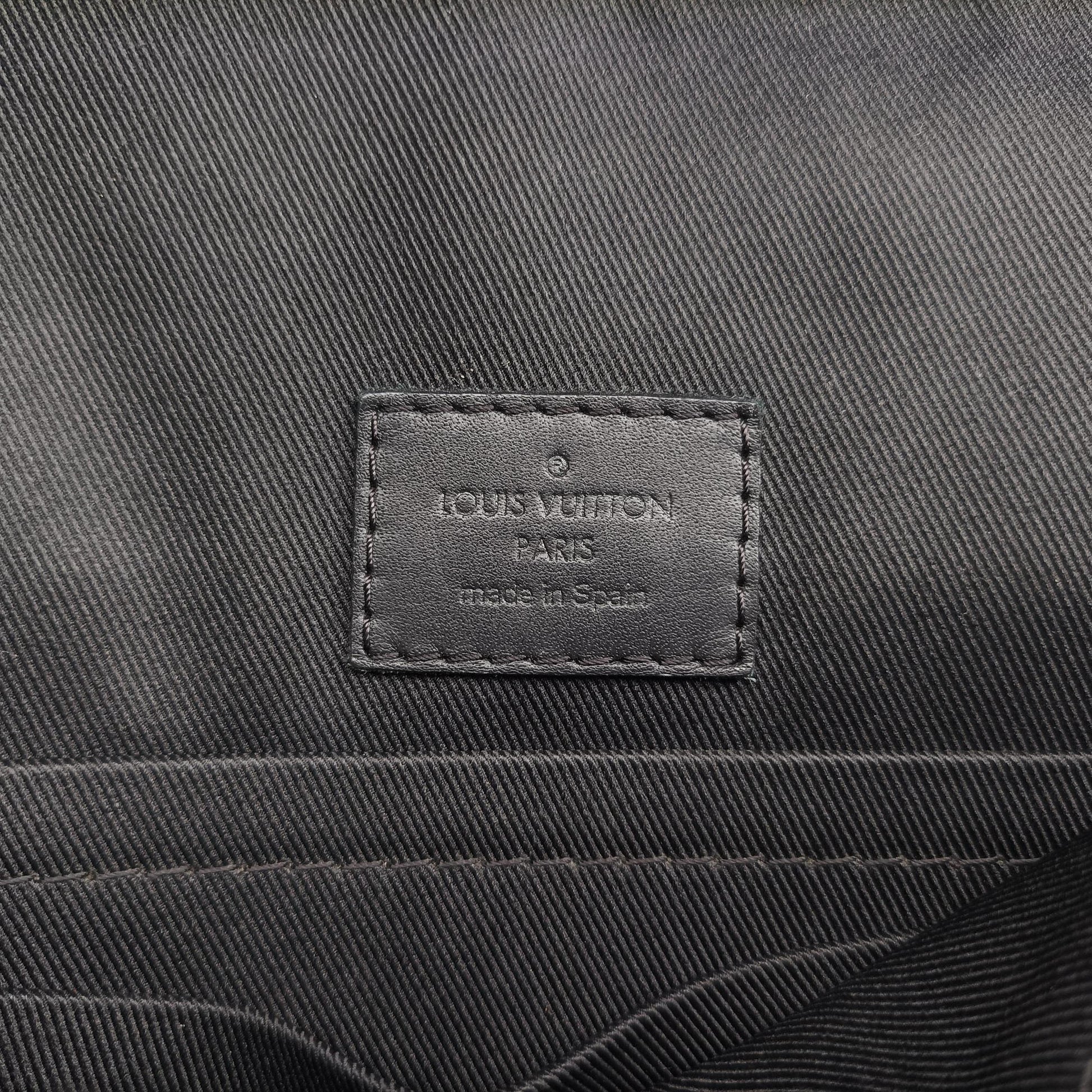 District PM Noir Damier Infini Leather N41033 CA2137ディストリクト PM ノワール ダミエアンフィニレザー N41033 CA2137