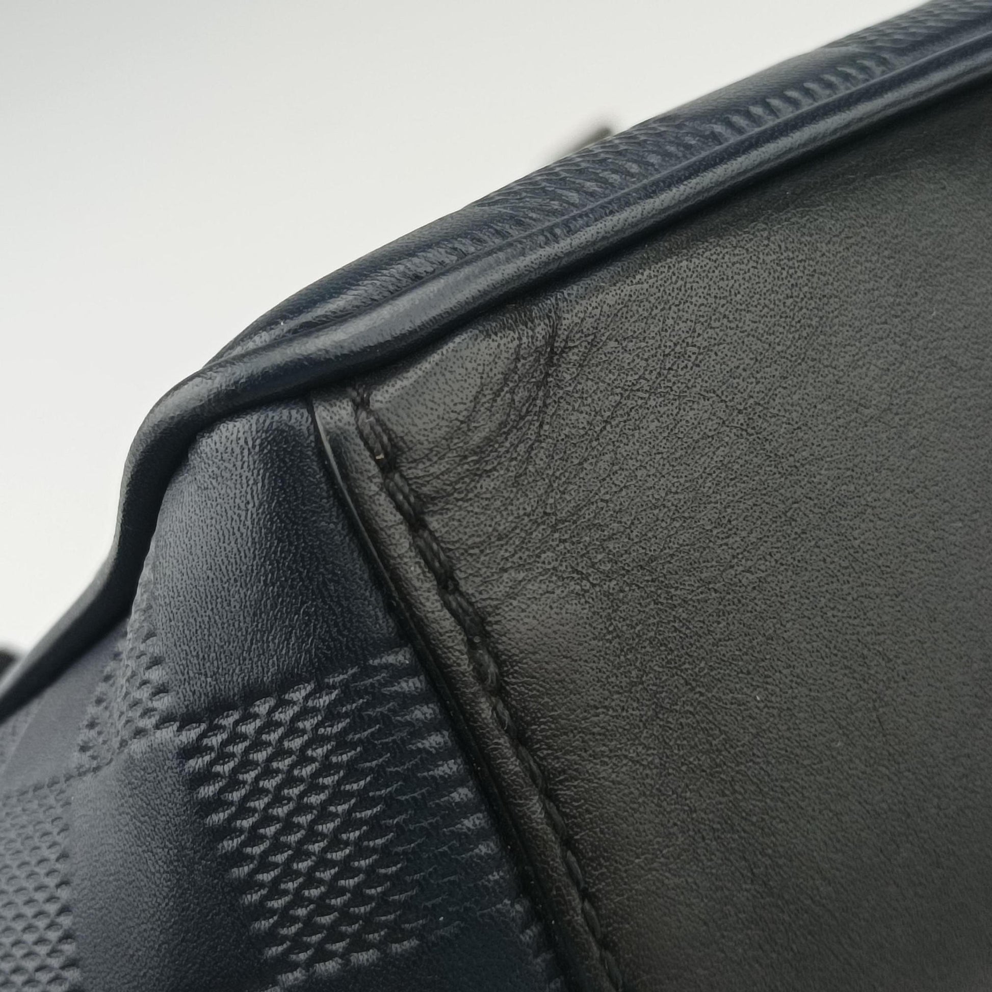 District PM Noir Damier Infini Leather N41033 CA2137ディストリクト PM ノワール ダミエアンフィニレザー N41033 CA2137