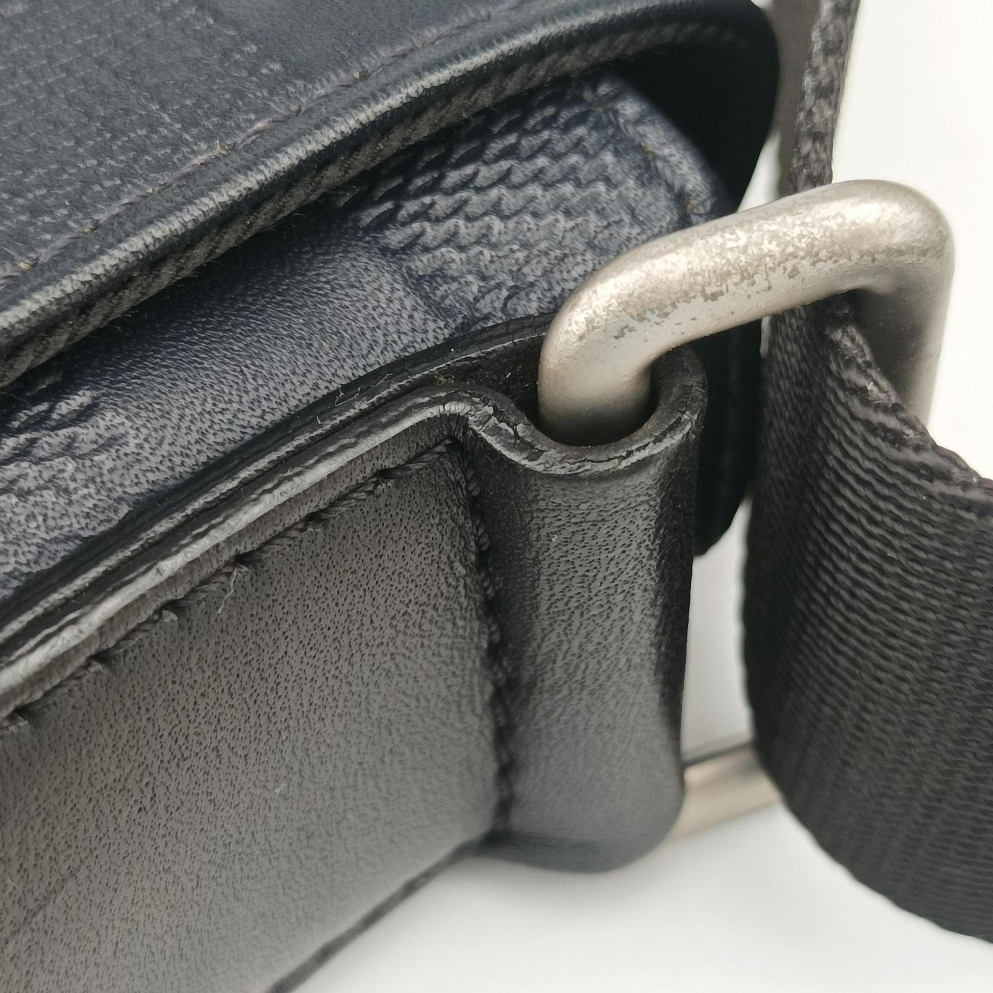 District PM Noir Damier Infini Leather N41033 CA2137ディストリクト PM ノワール ダミエアンフィニレザー N41033 CA2137