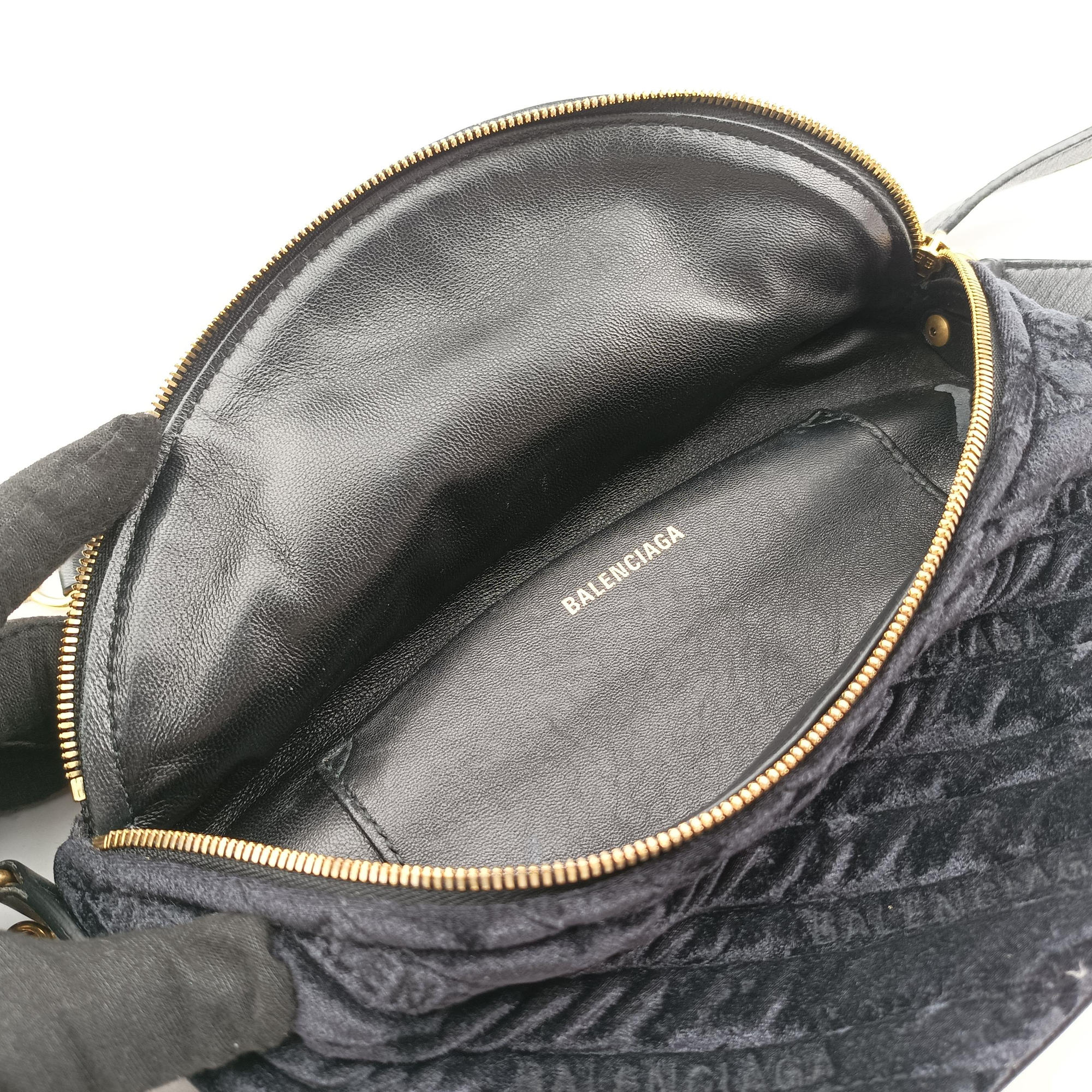 Souvenir XS Black Jacquard Velvet 585510.1000.W.568006スーベニア XS ブラック ジャカードサテン 585510.1000.W.568006