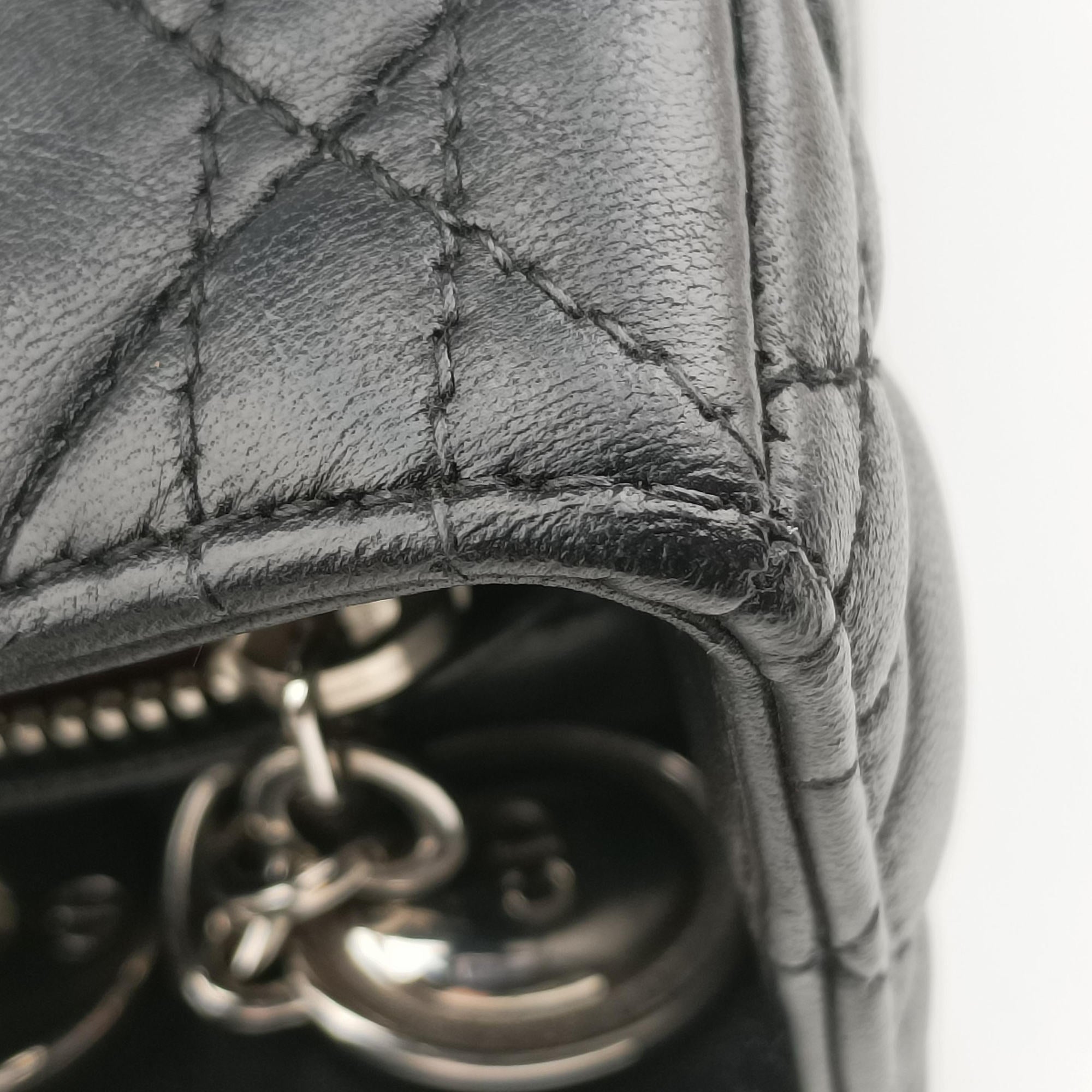 Lady Dior Black lambskin 08-MA-1120レディディオール ブラック ラムスキン 08-MA-1120
