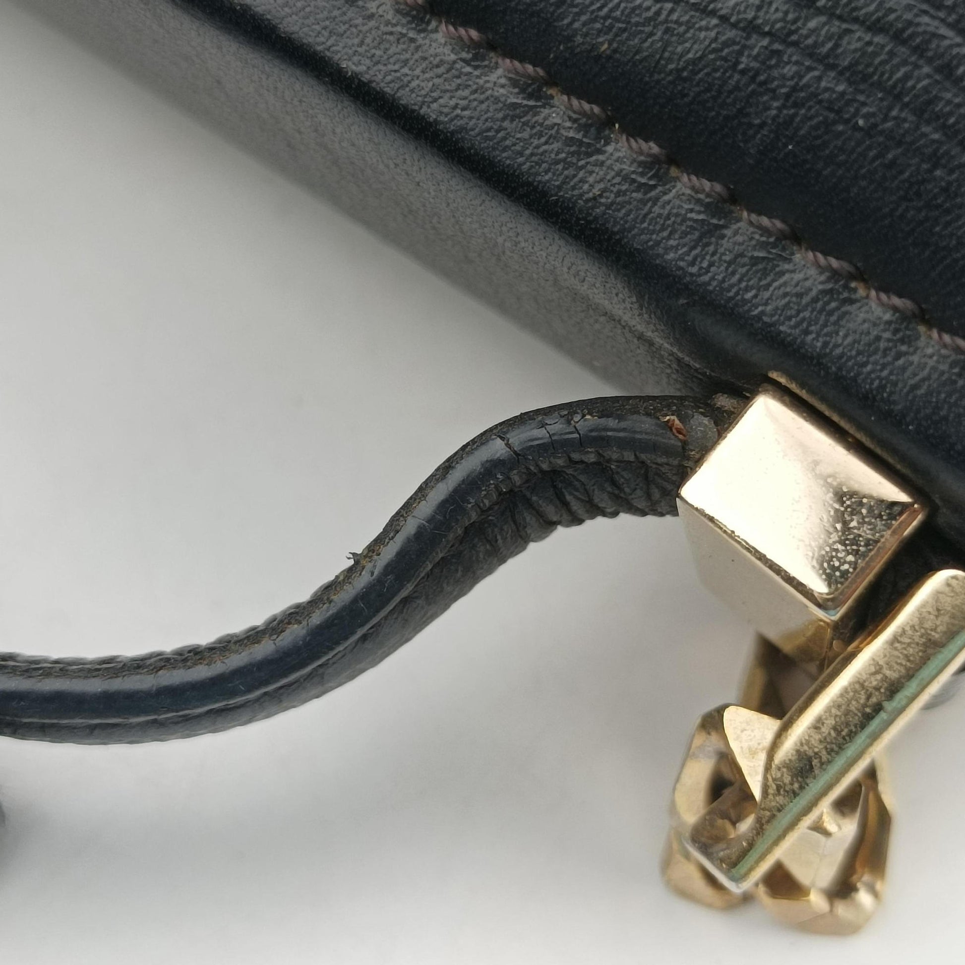 Pandora Box Black Leather ZE F 0166パンドラ ブラック レザー ZE F 0166