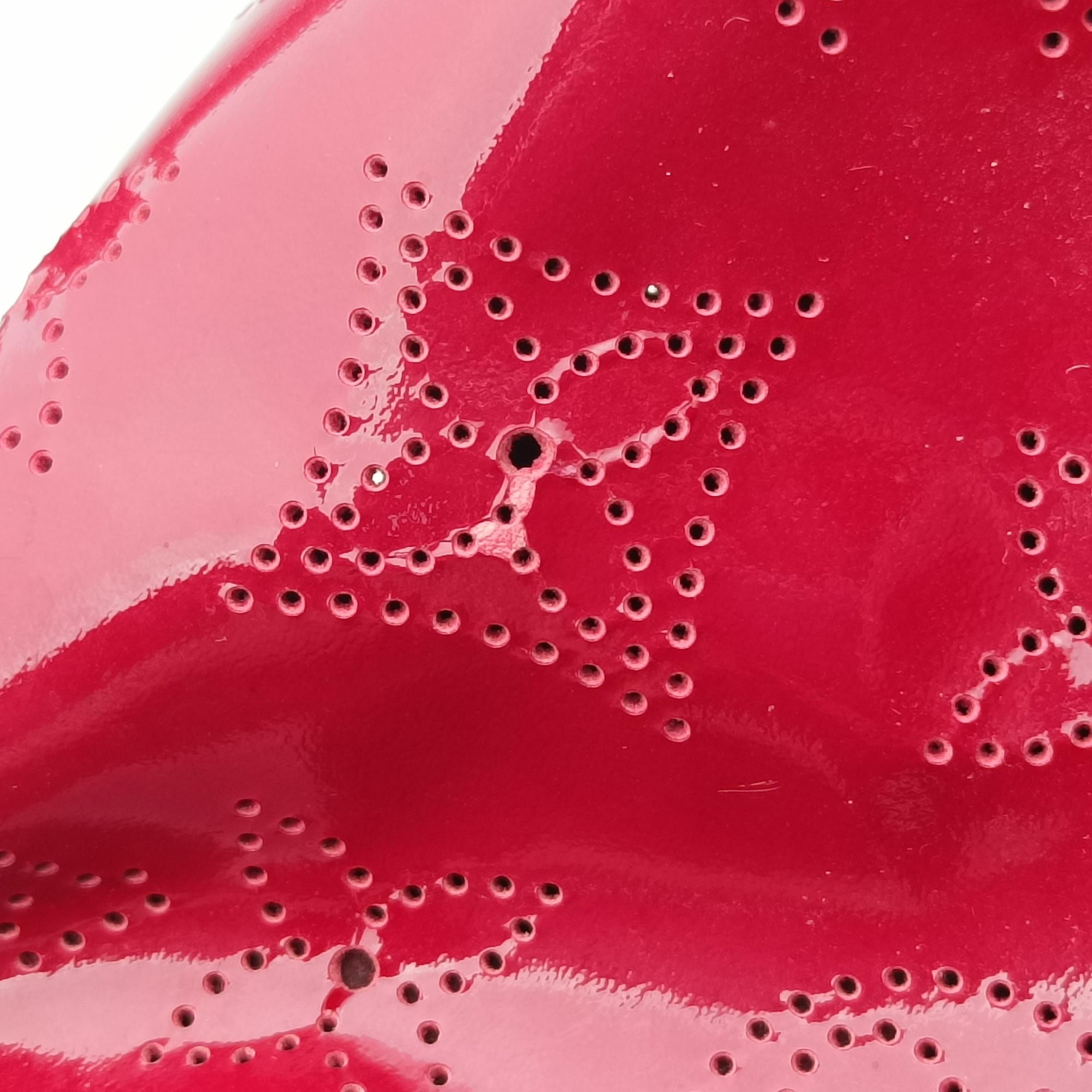 Surya L Cerise Vernis M95880 SP2049スーリヤ L スリーズ ヴェルニ M95880 SP2049