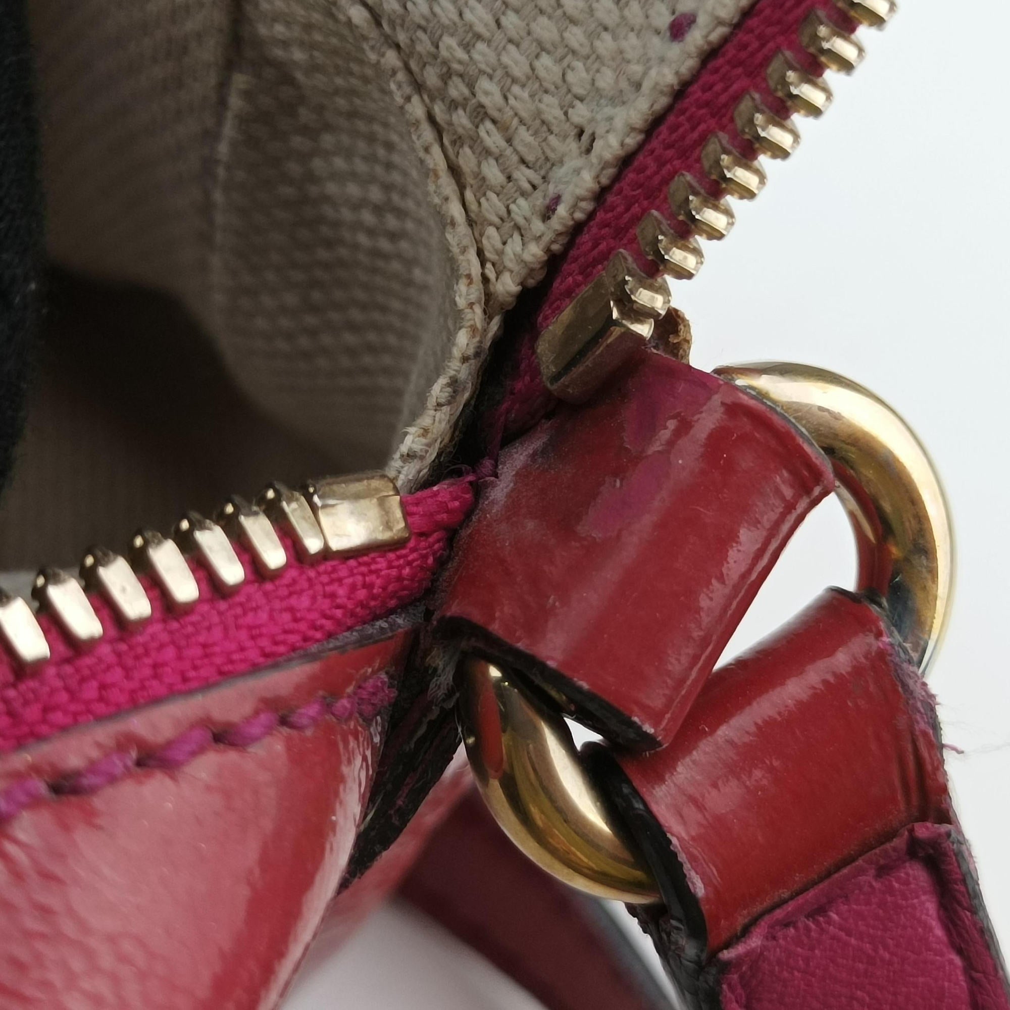Soho Rose Patent Leather 308364 C015588287ソーホー ローズ レッド パテント 308364 C015588287