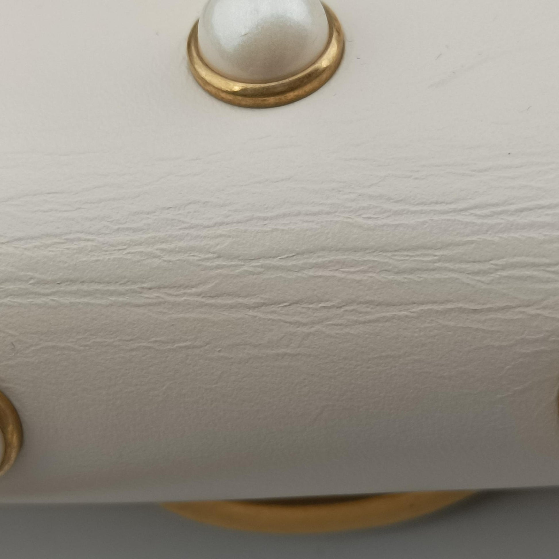 Broadway Pearl Bee White Leather 453778 I021993397ブロードウェイ パール ビー ホワイト レザー 453778 I021993397