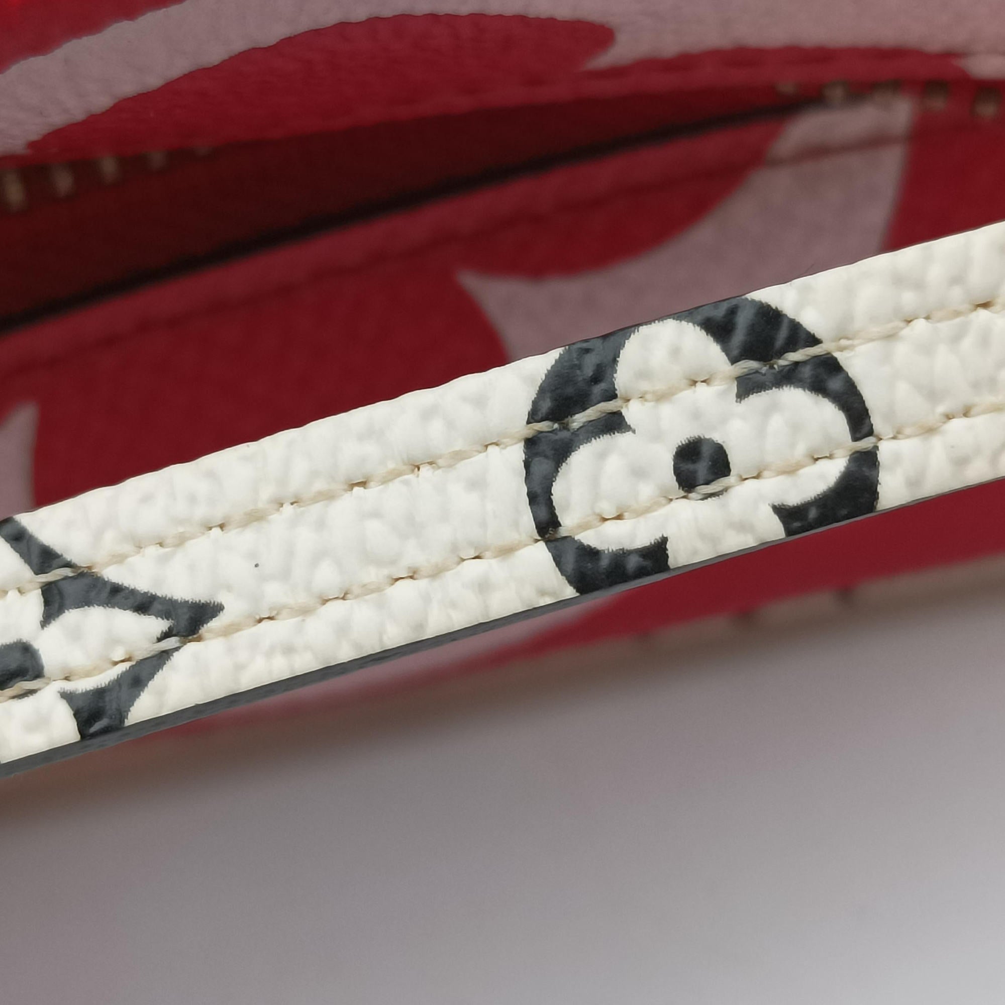 Beach Pouch ROUGE Monogram Giant M67601 TR2109ビーチ ポーチ 2019SS ルージュ モノグラム ジャイアント M67601 TR2109