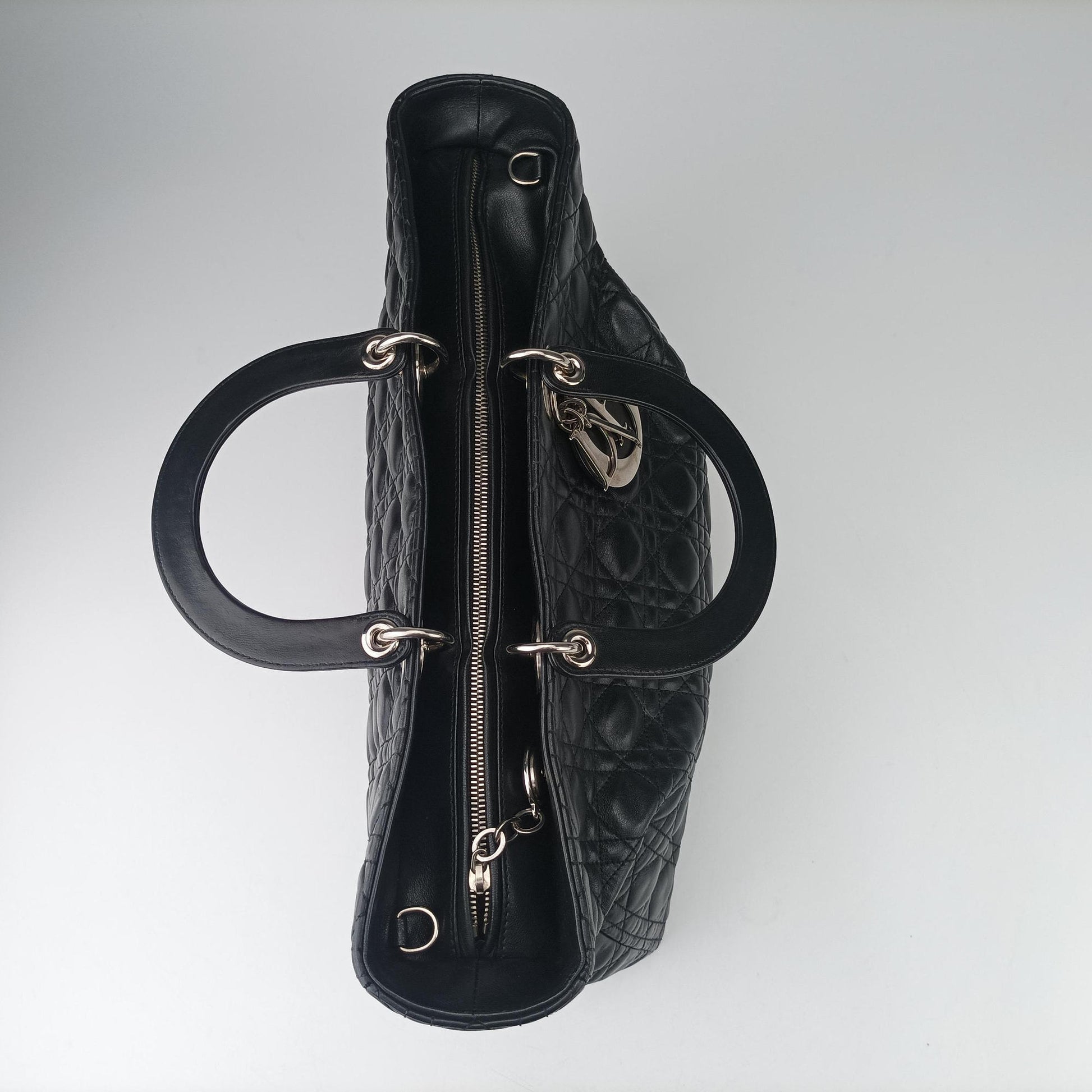 Lady Dior Black lambskin 26-MA-0170レディディオール ブラック ラムスキン 26-MA-0170